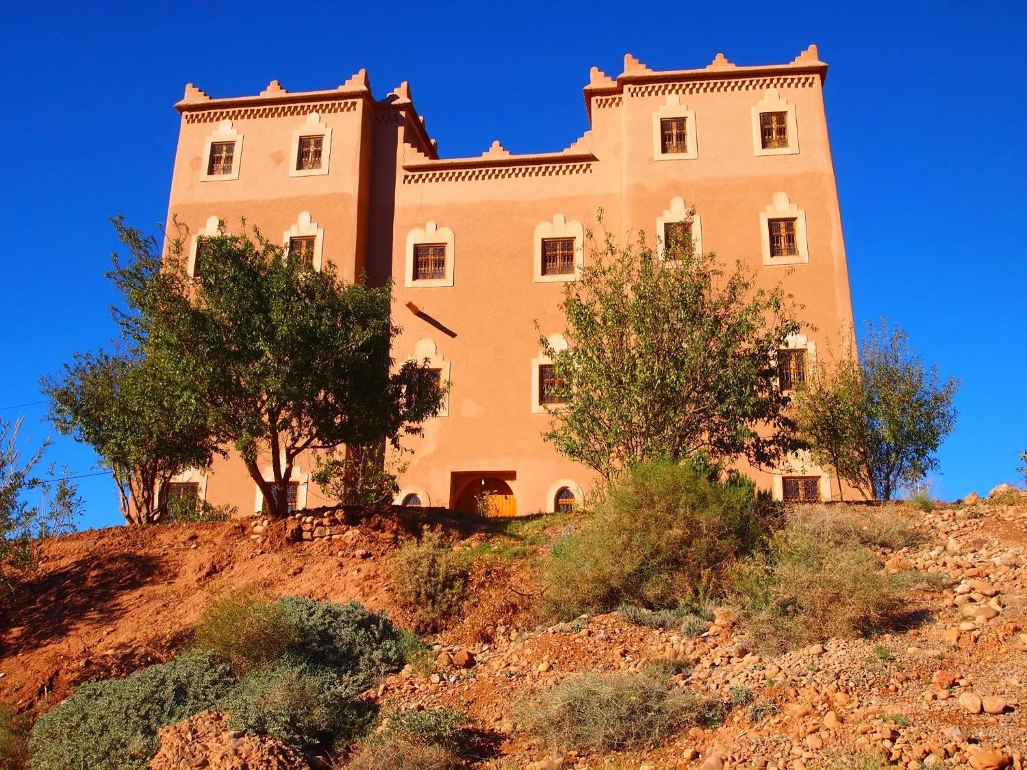 Facade/entrance in Casbah d'hôte La Jeanne Tourisme Ecologique