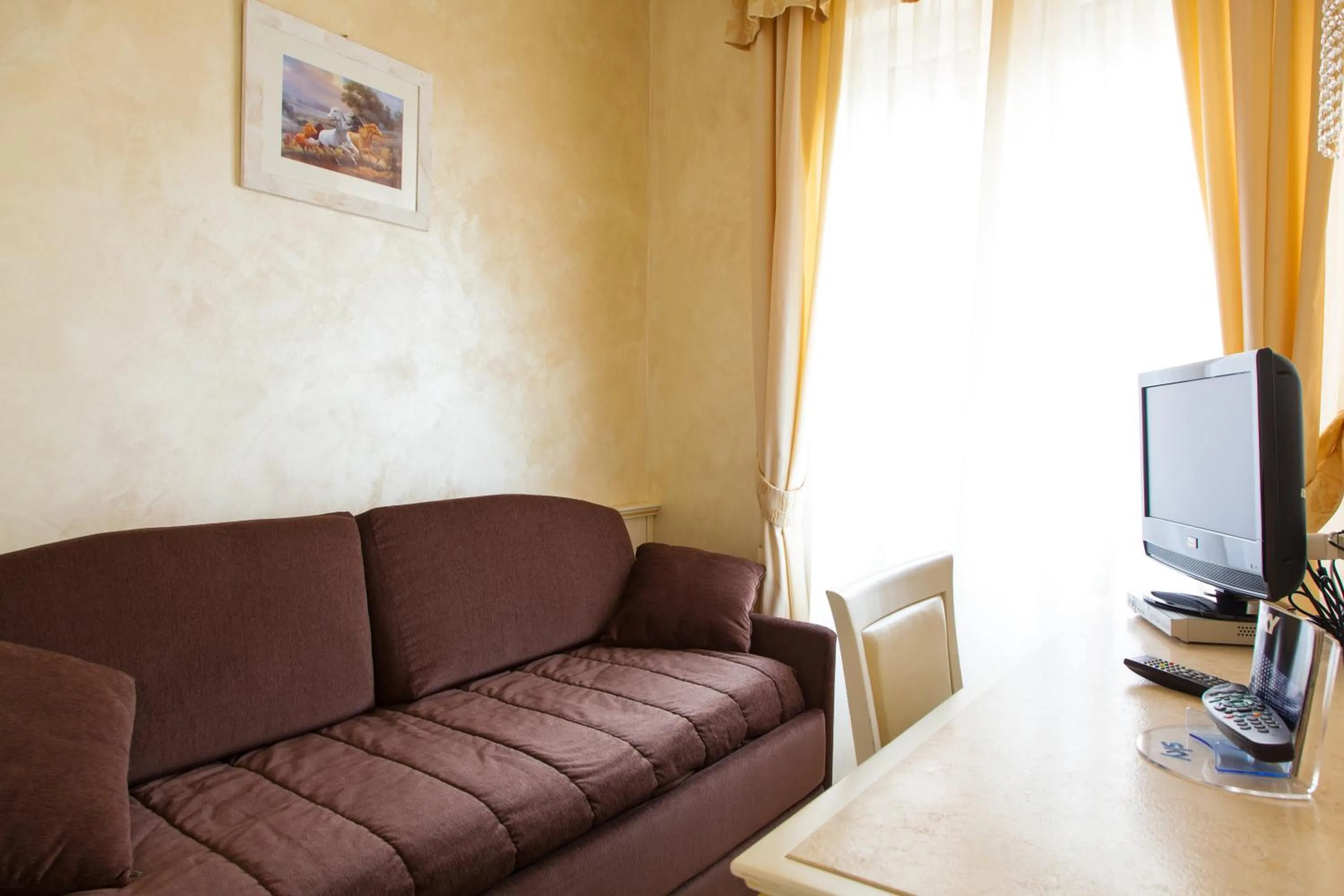 Bed in Allegroitalia Alassio Rosa