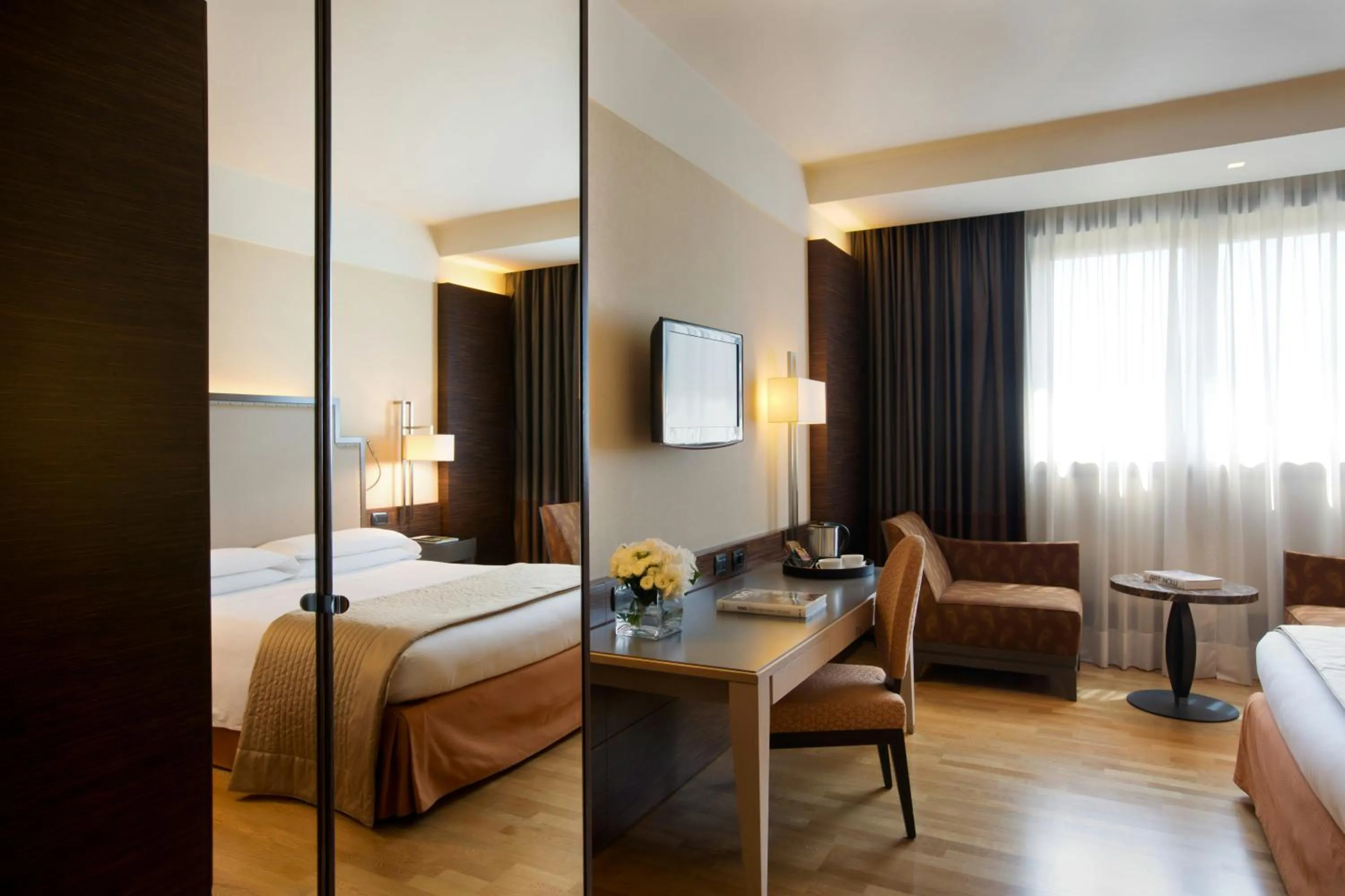 Bedroom, Bed in Starhotels Grand Milan