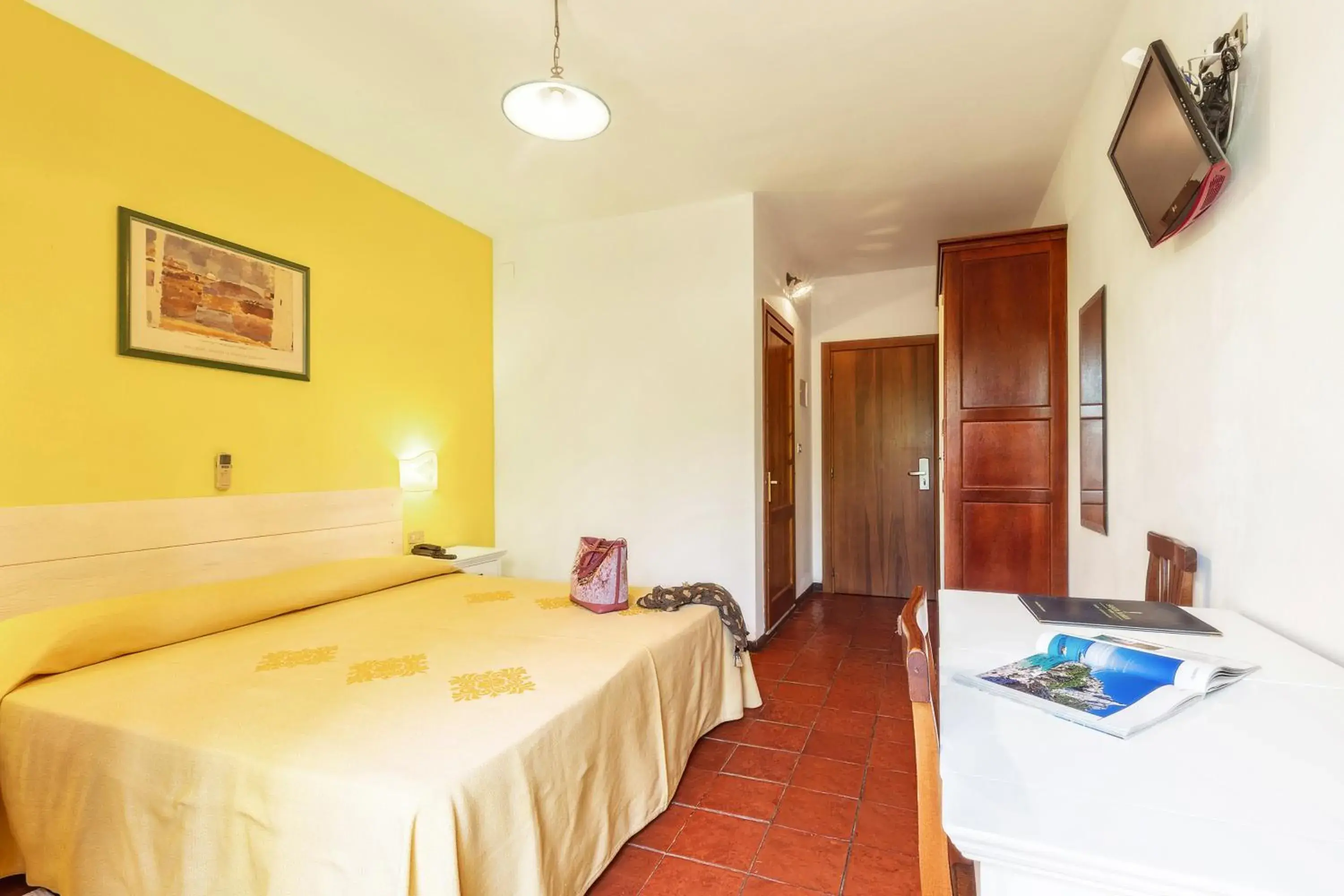 Double or Twin Room in Hotel Santa Maria Double or Twin Room in Hotel Santa Maria