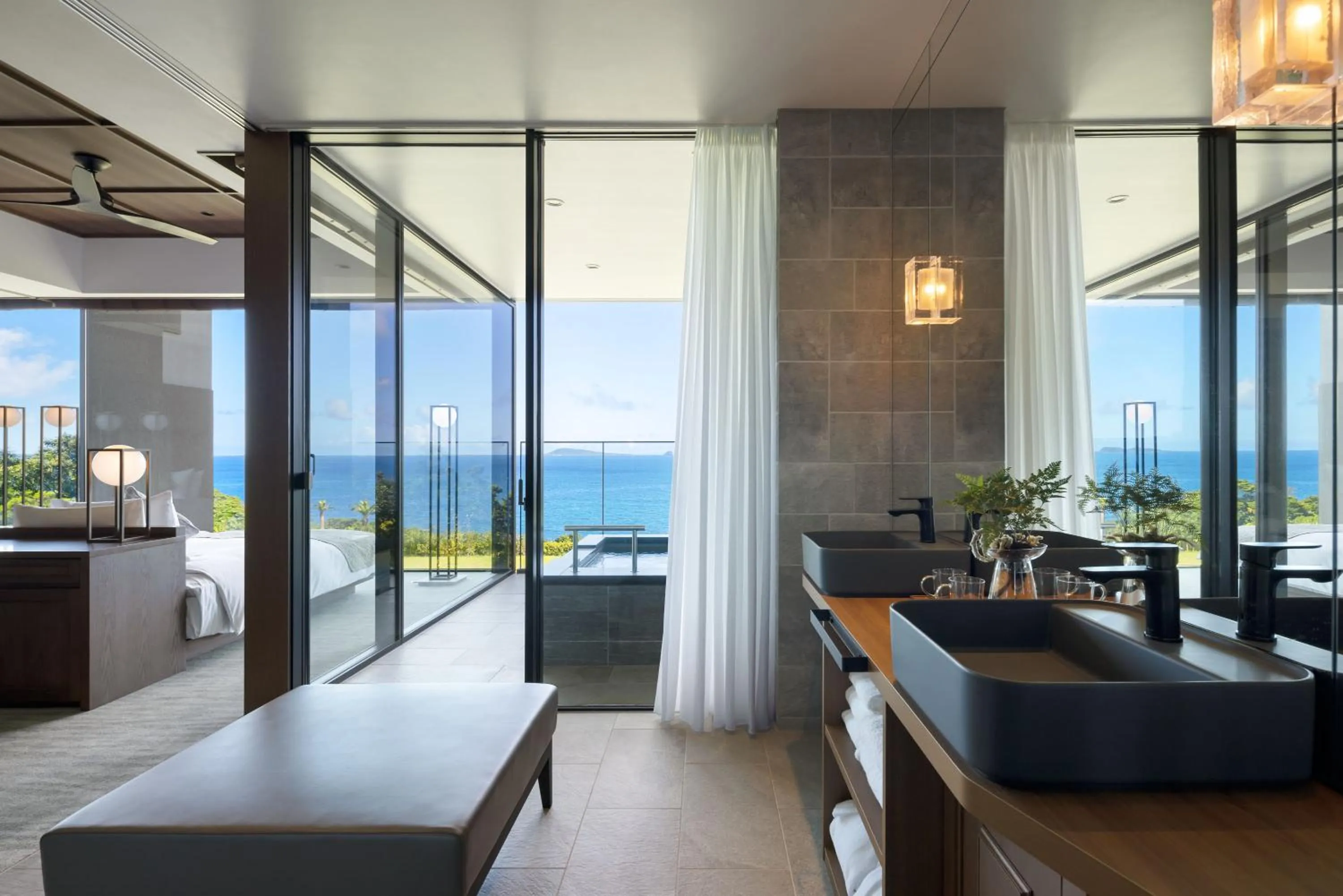 Bathroom in GOTO RETREAT by Onko Chishin