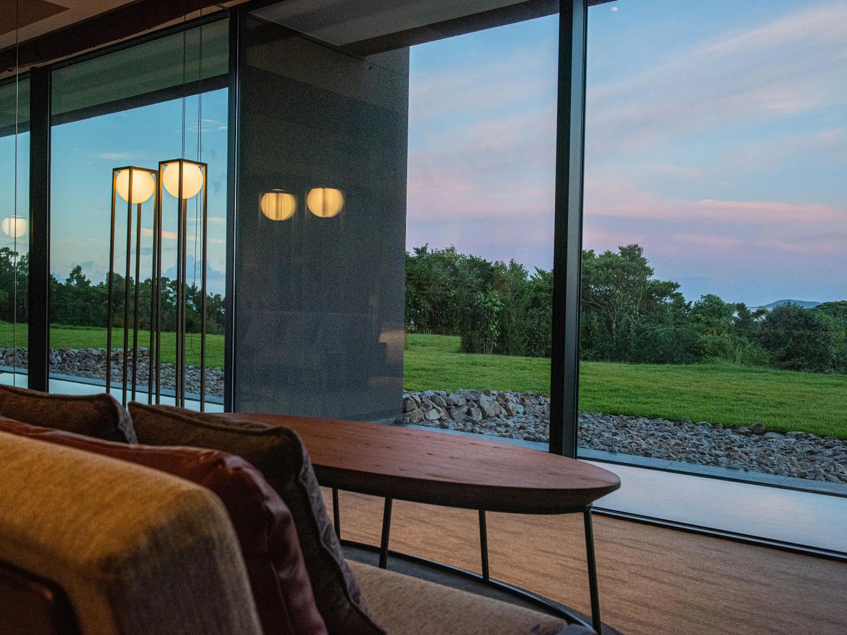 Photo of the whole room in GOTO RETREAT by Onko Chishin