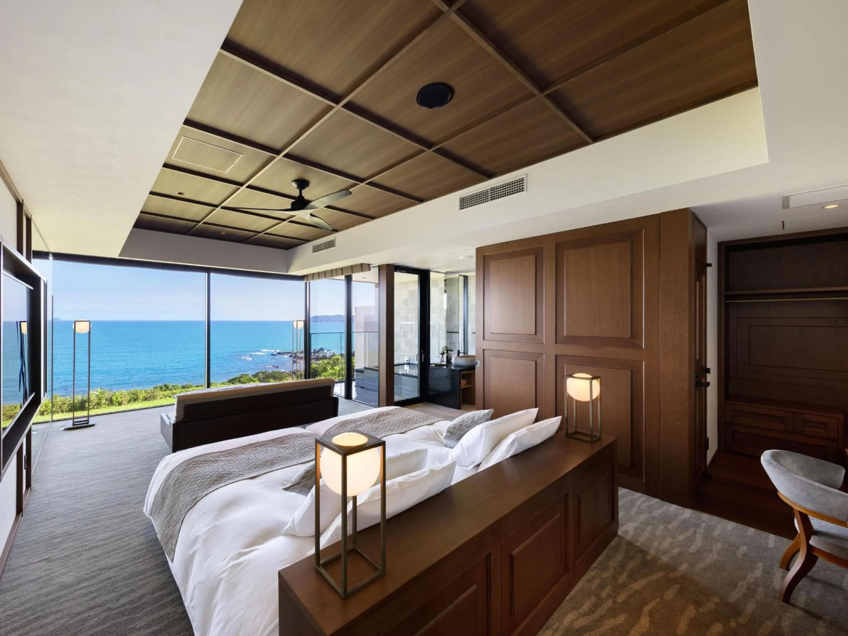 Bedroom, Bed in GOTO RETREAT by Onko Chishin