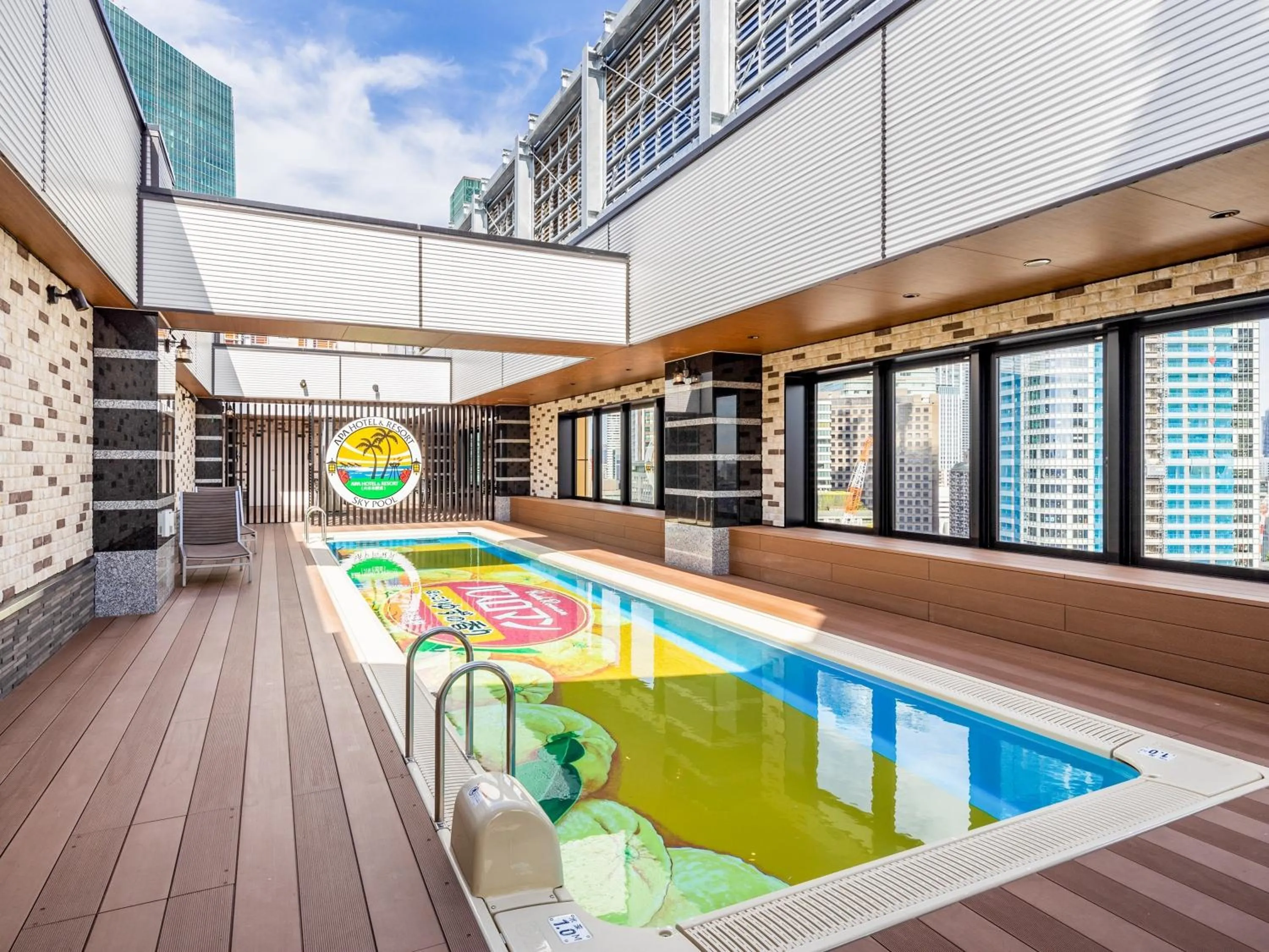 Swimming pool in APA Hotel & Resort Roppongi Ekihigashi