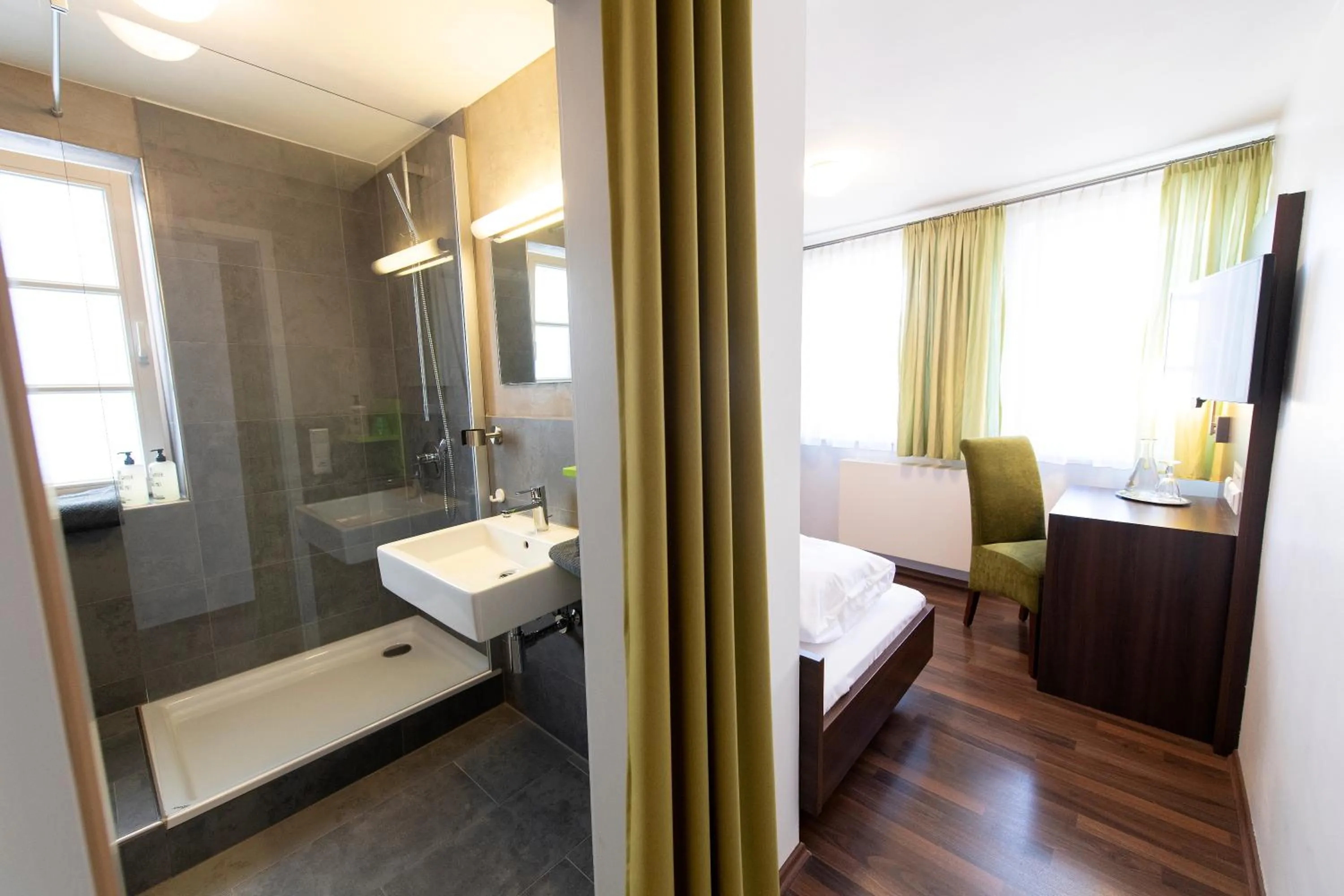 Bathroom in Hotel Bären