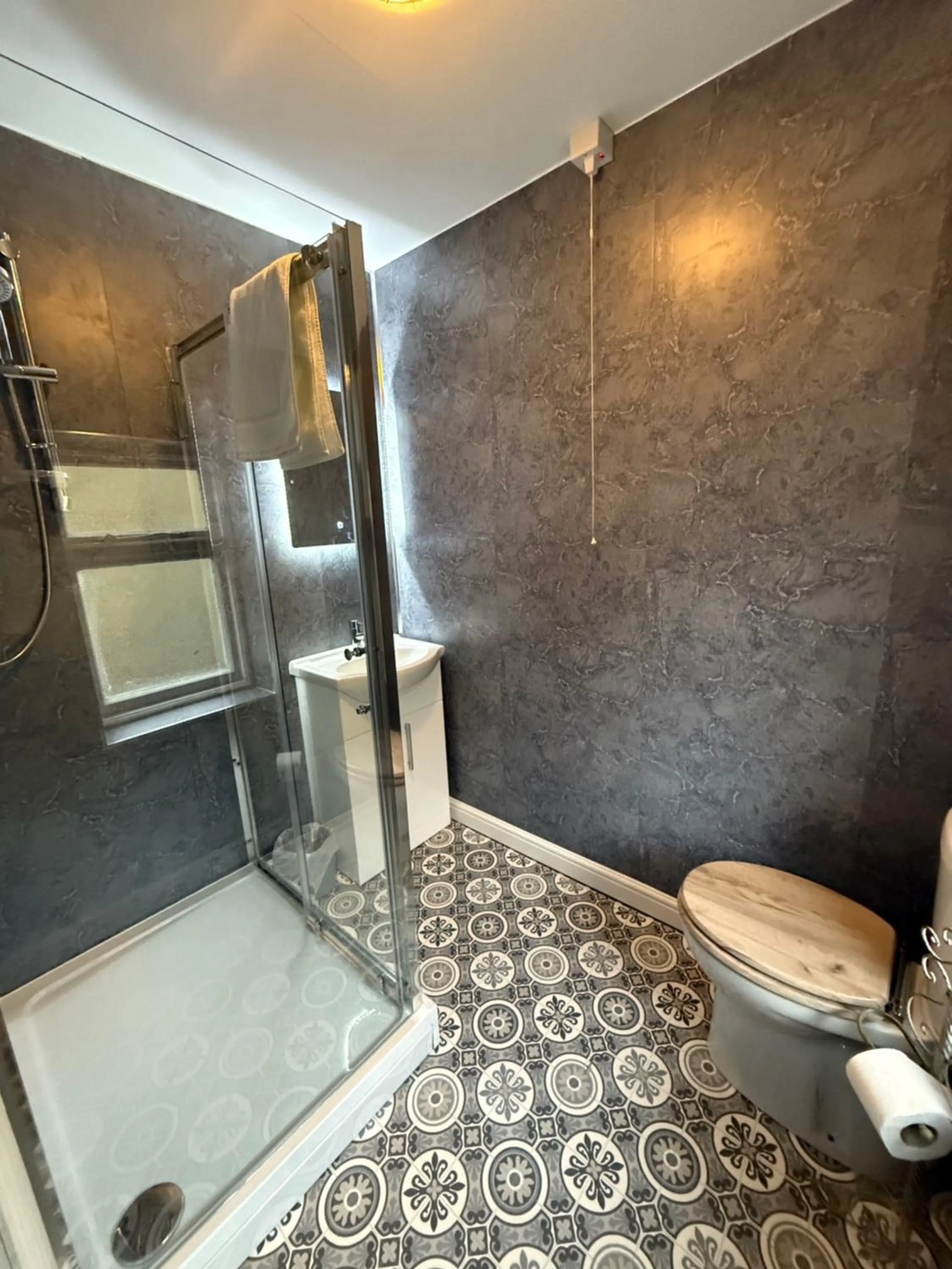 Shower in The Endeavour