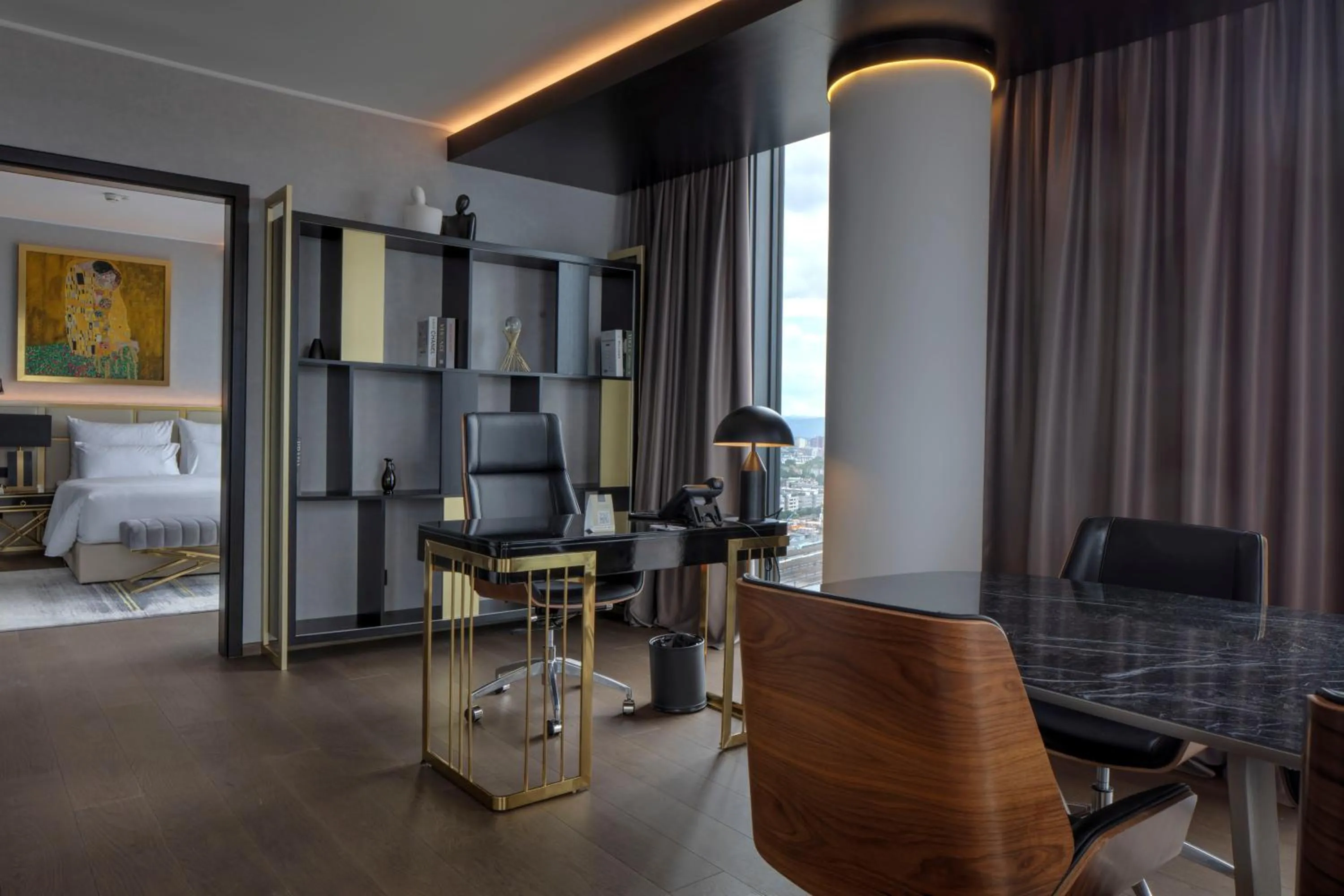 Grand Plaza Hotel & Congress Center