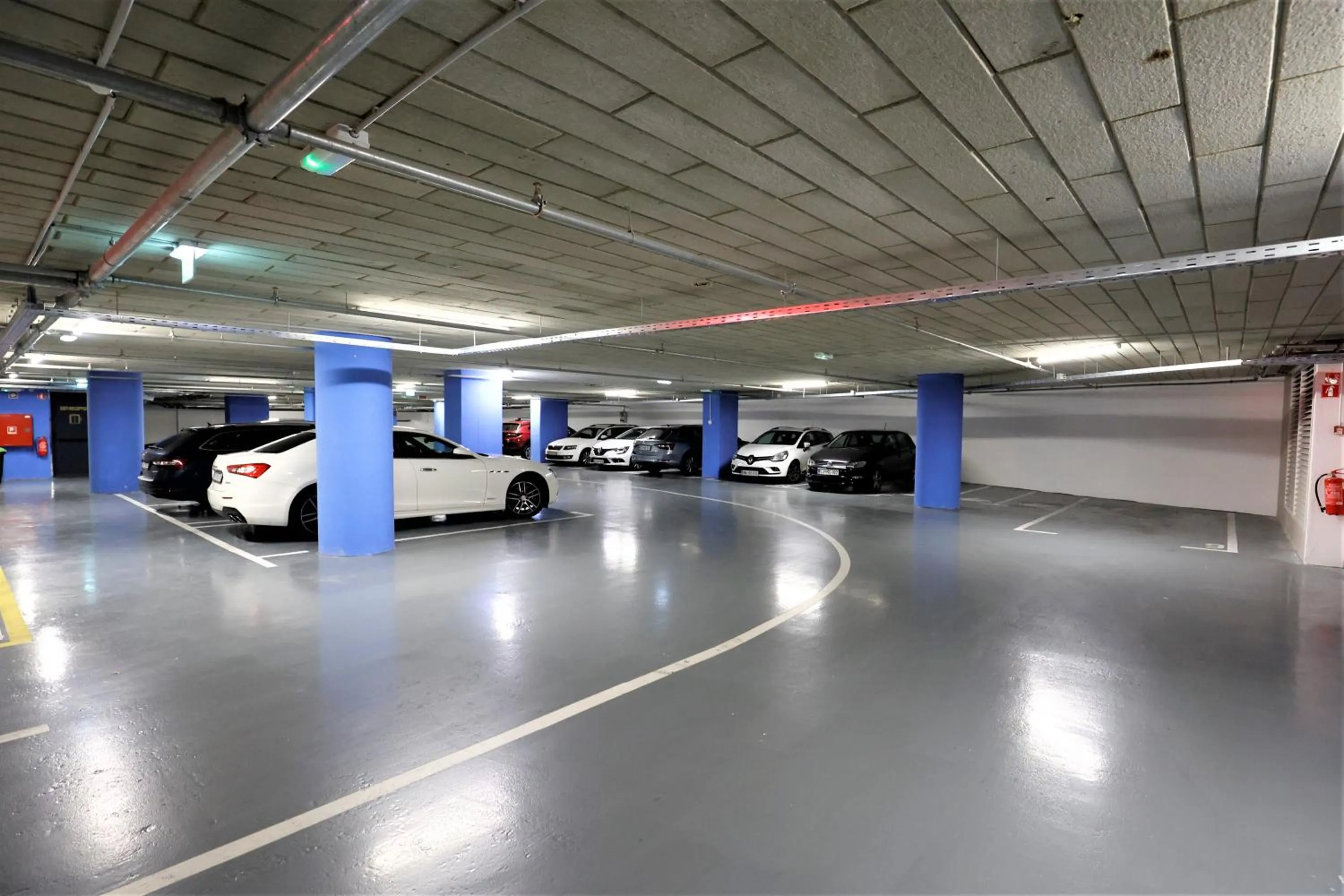 Grand Plaza Hotel & Congress Center