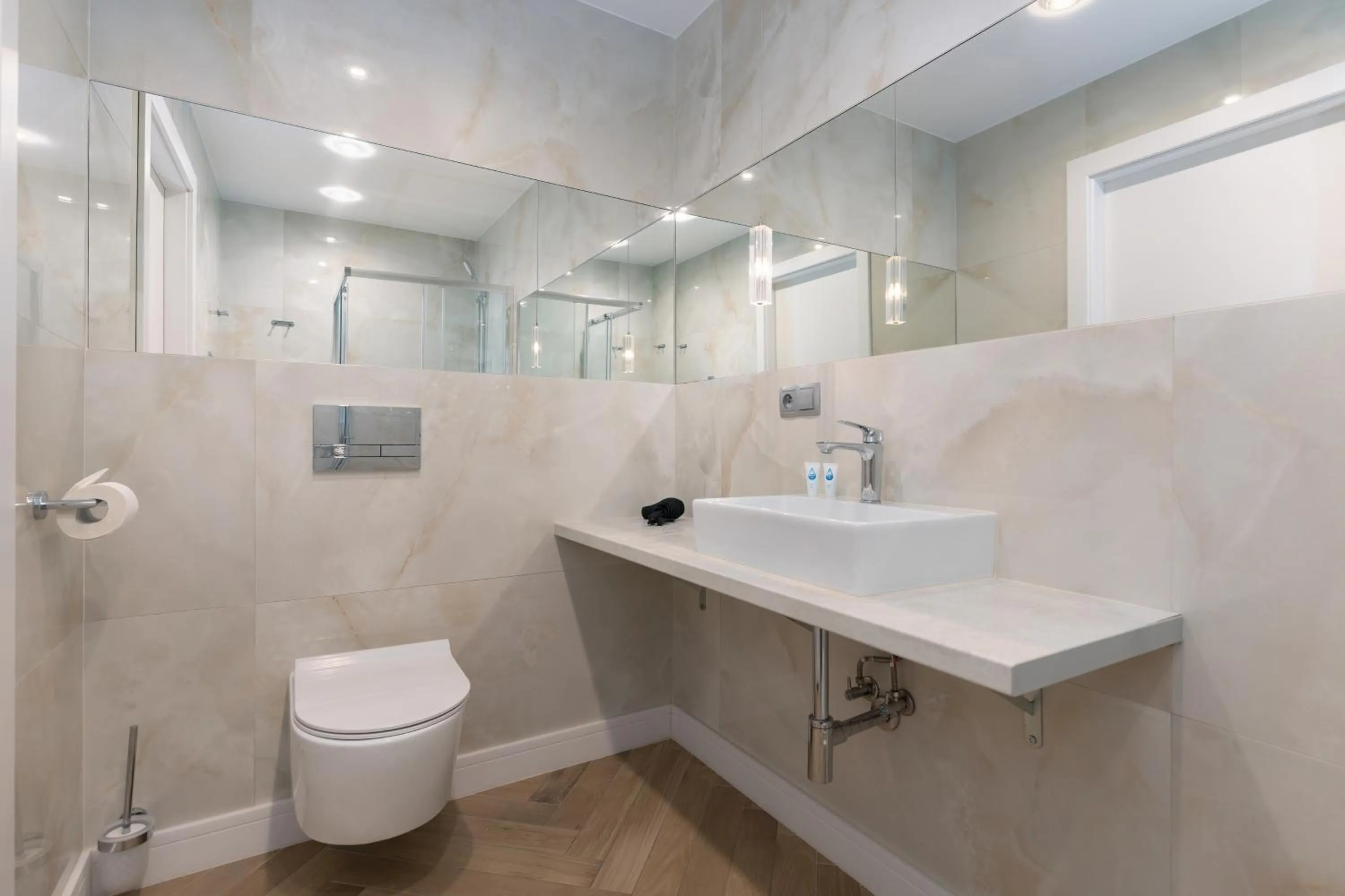 Bathroom in Aparthotel Etna