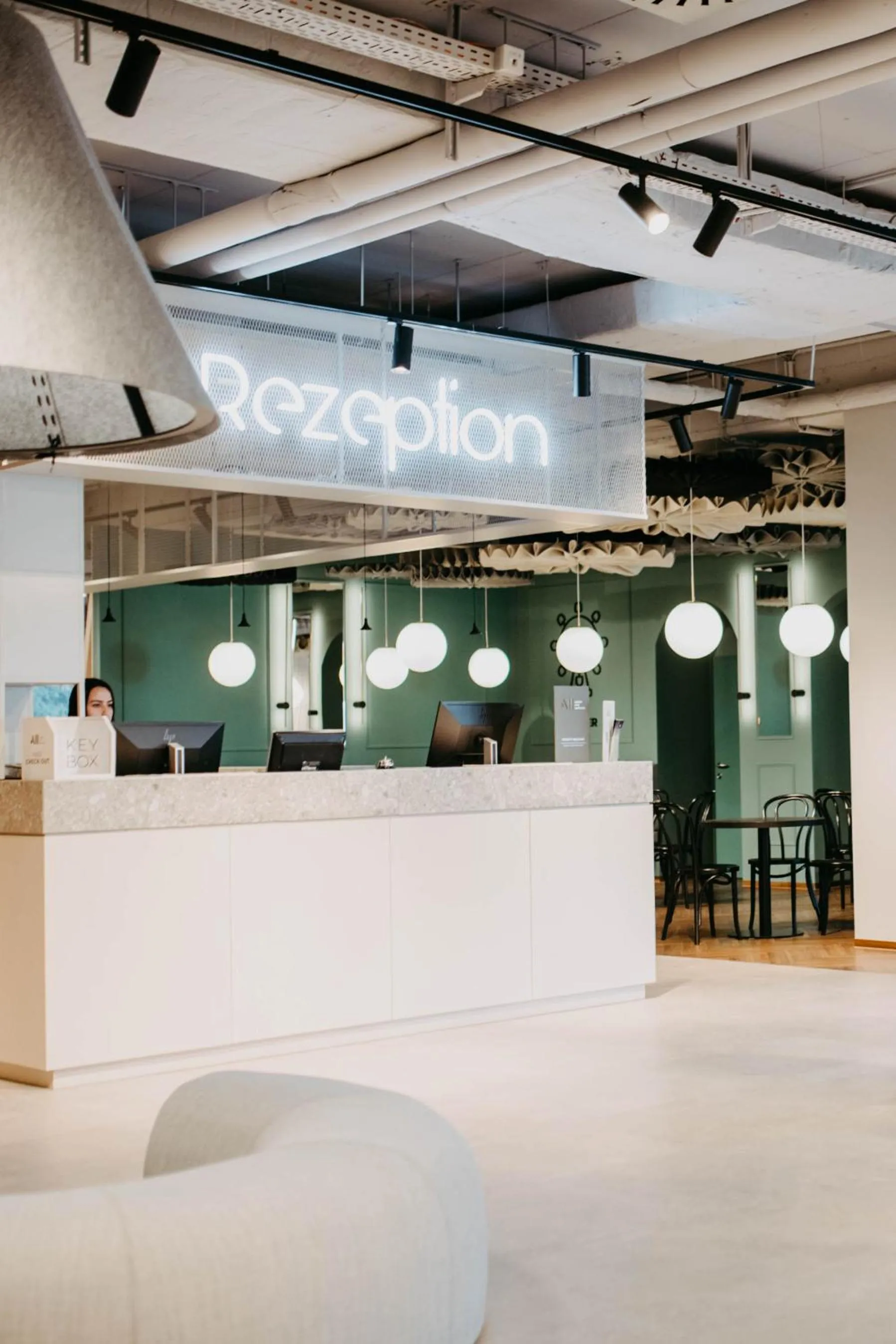 Lobby or reception in ibis Styles Graz Messe