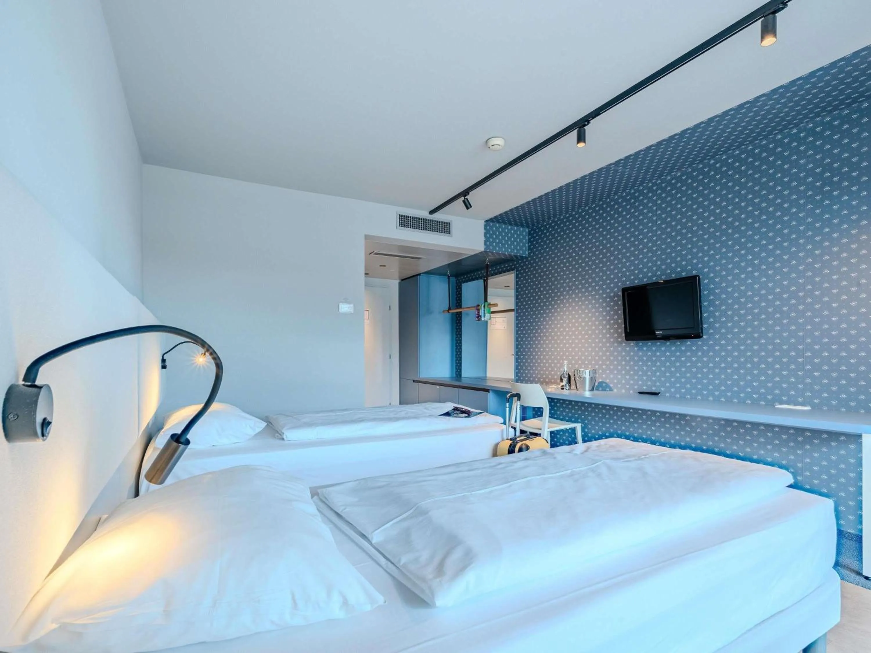 Bedroom, Bed in ibis Styles Graz Messe