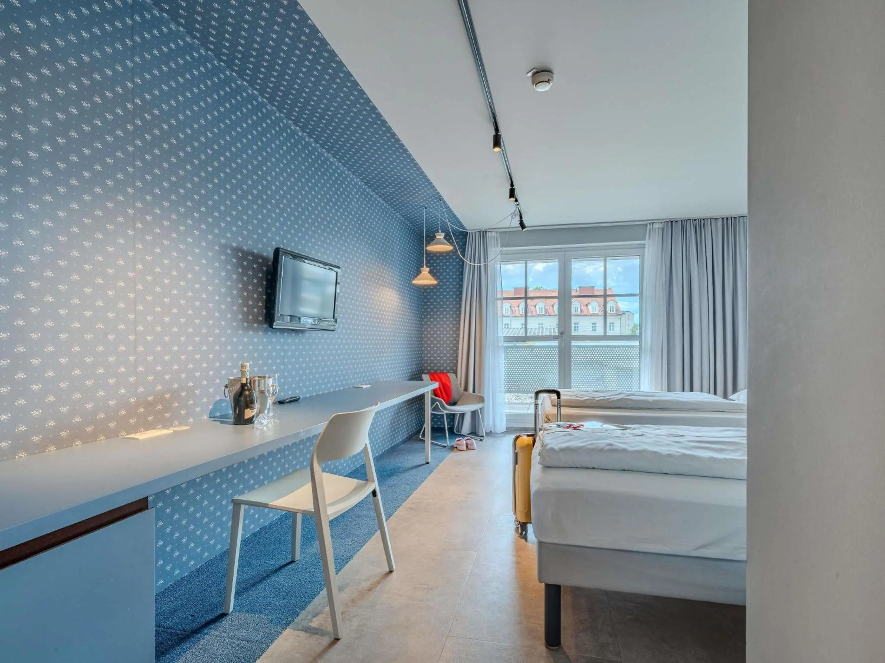 View (from property/room), Bed in ibis Styles Graz Messe