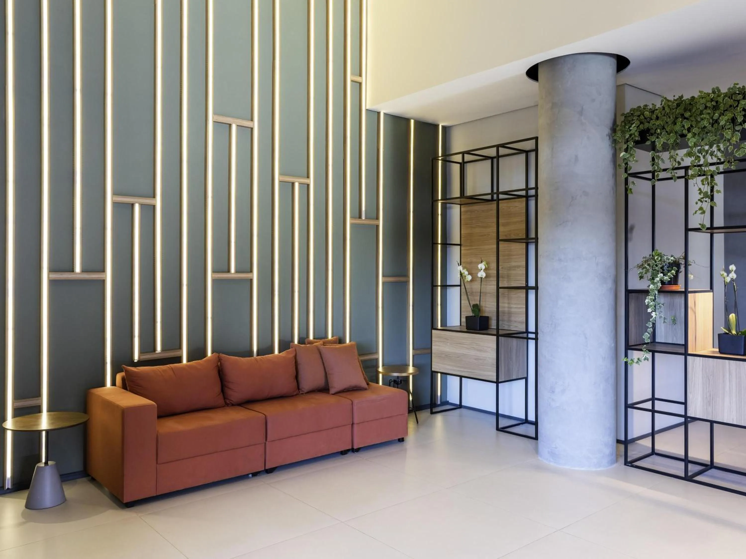 Other in ibis Botucatu