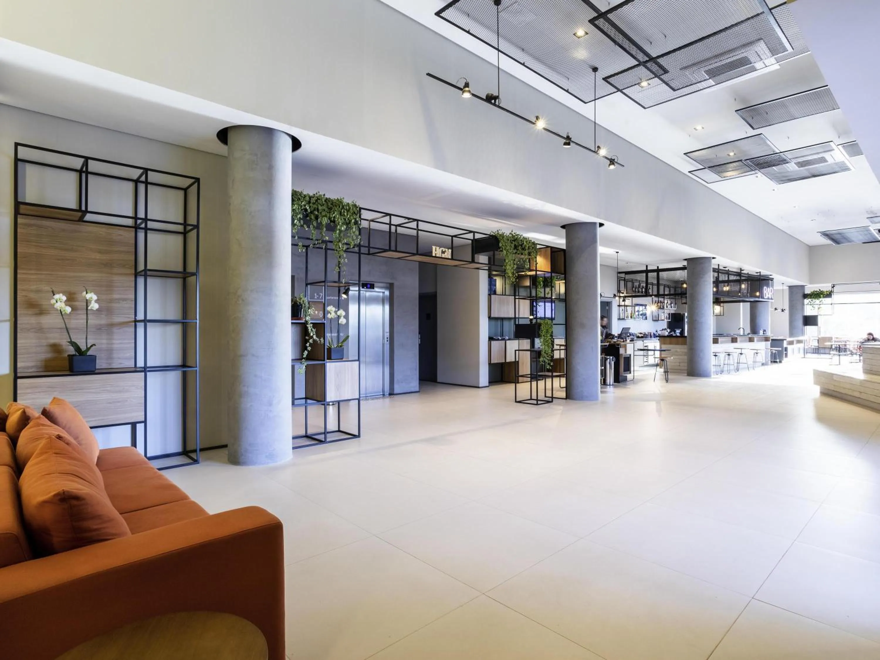 Other in ibis Botucatu