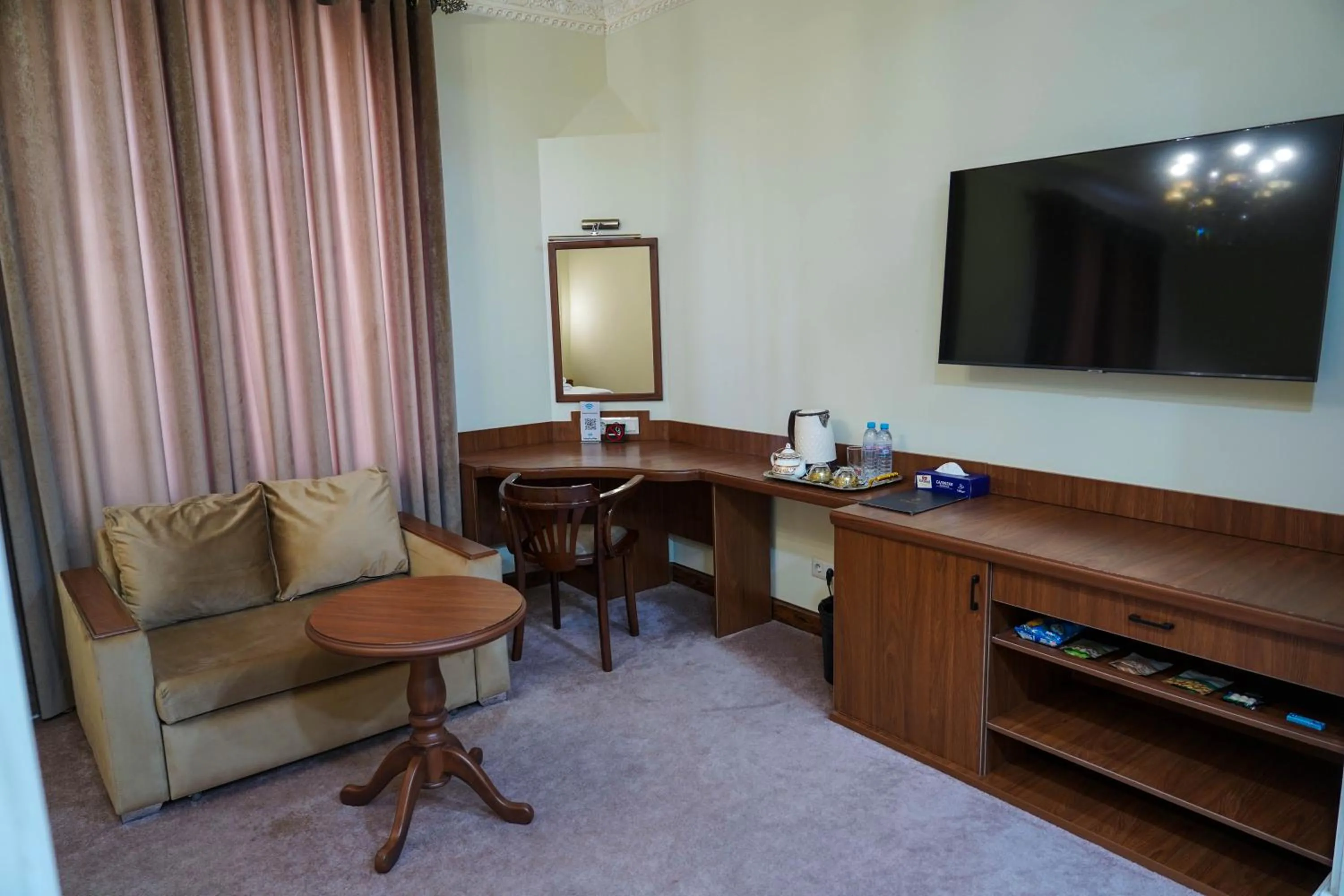 Sangzor Boutique Hotel