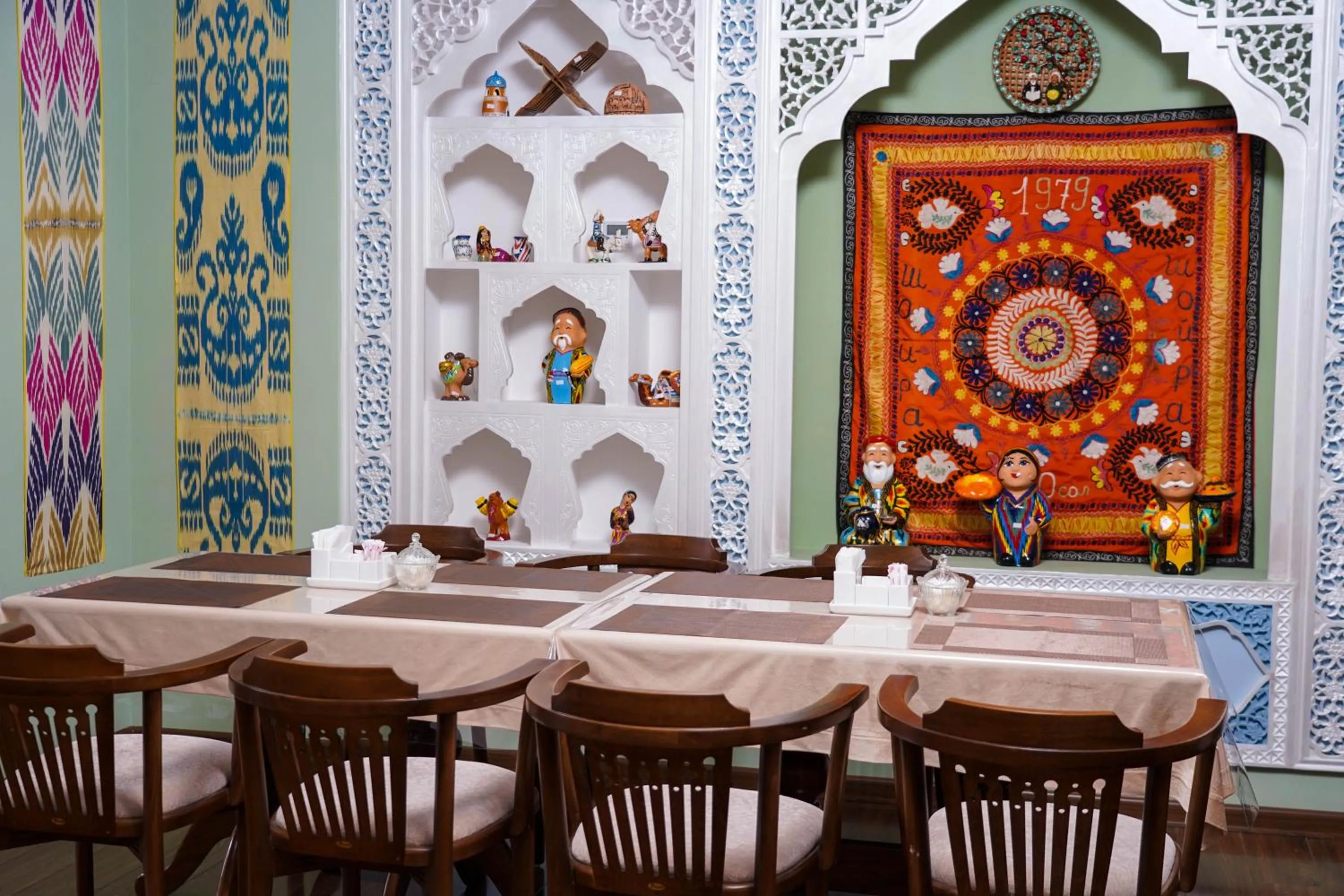 Restaurant/places to eat in Sangzor Boutique Hotel