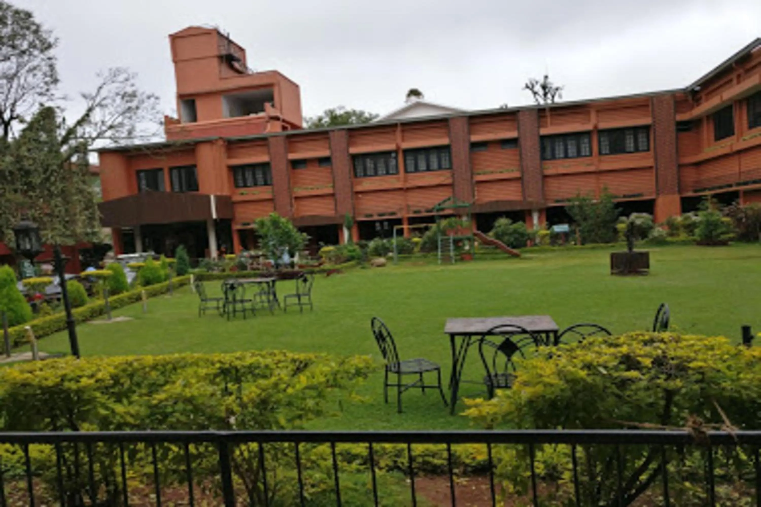 Property building in The HighGarden