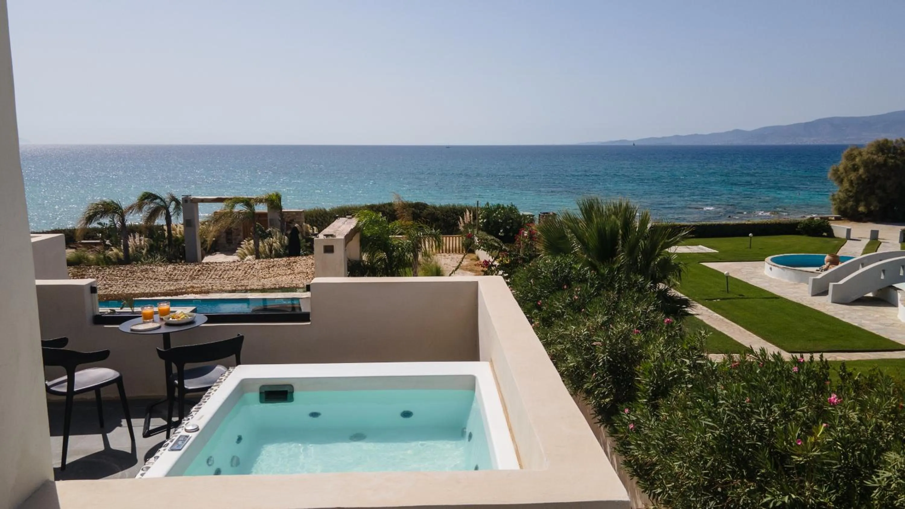 Balcony/Terrace in Eden Beachfront Residences & Suites