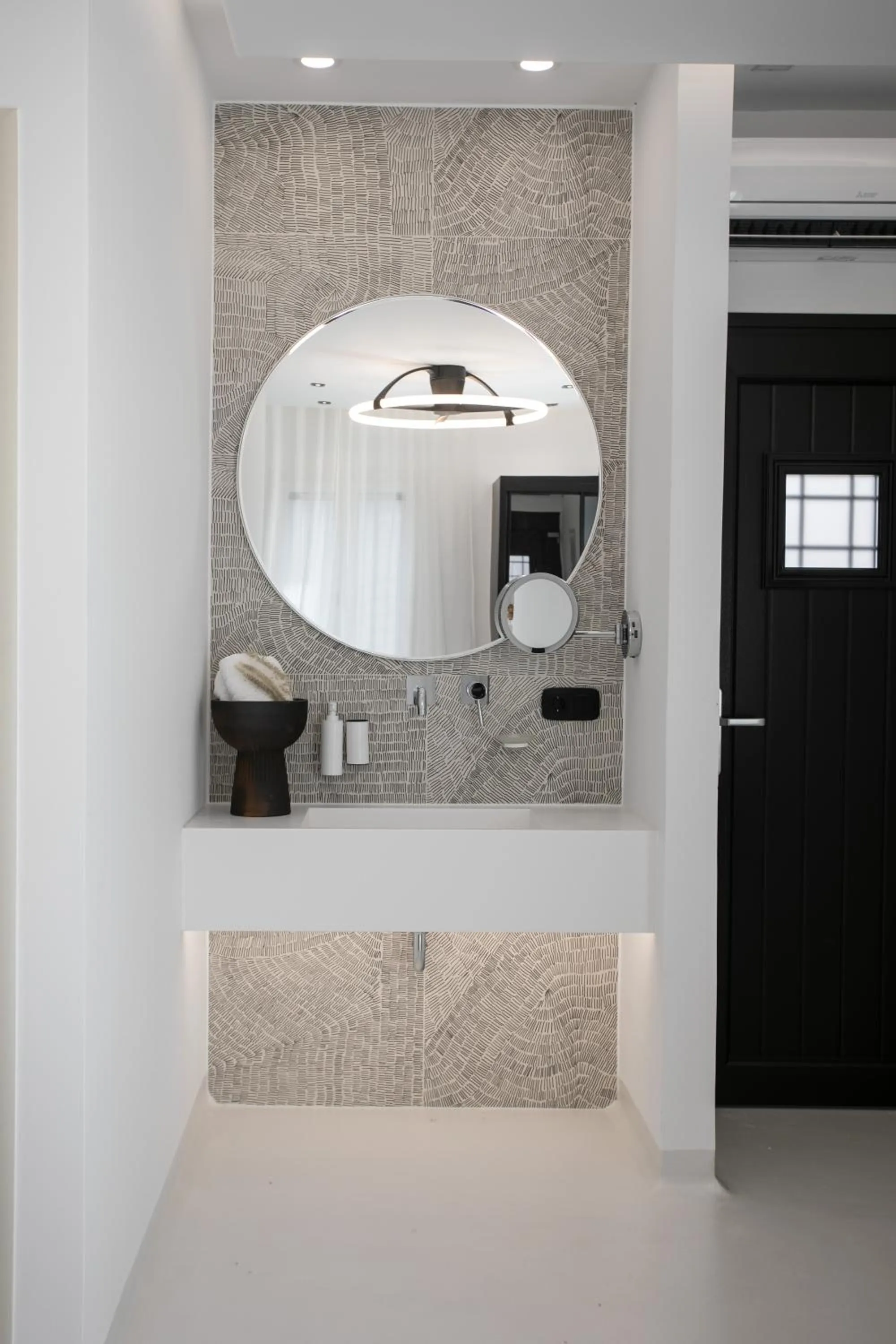 Bathroom in Eden Beachfront Residences & Suites