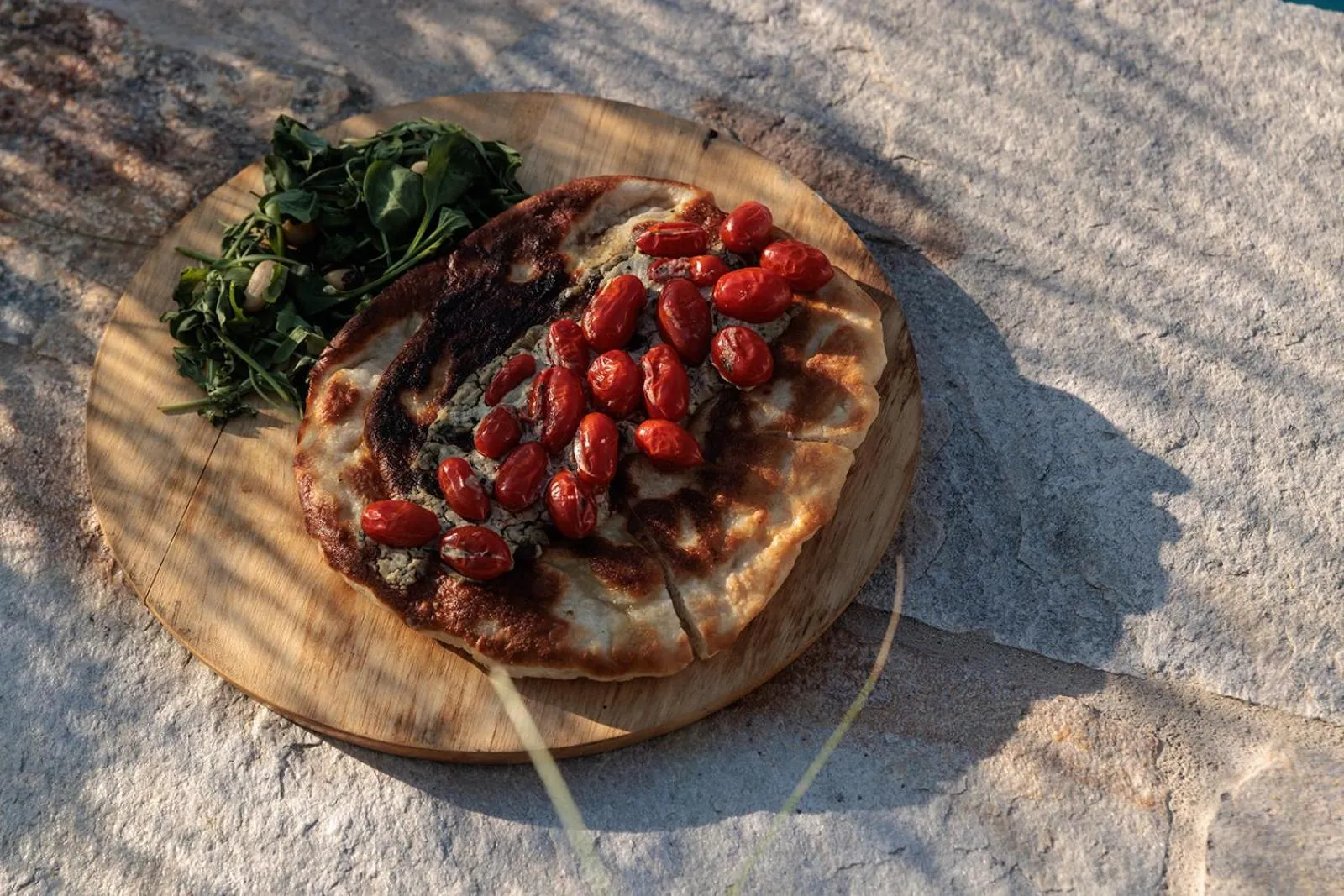 Food and drinks in Eden Beachfront Residences & Suites