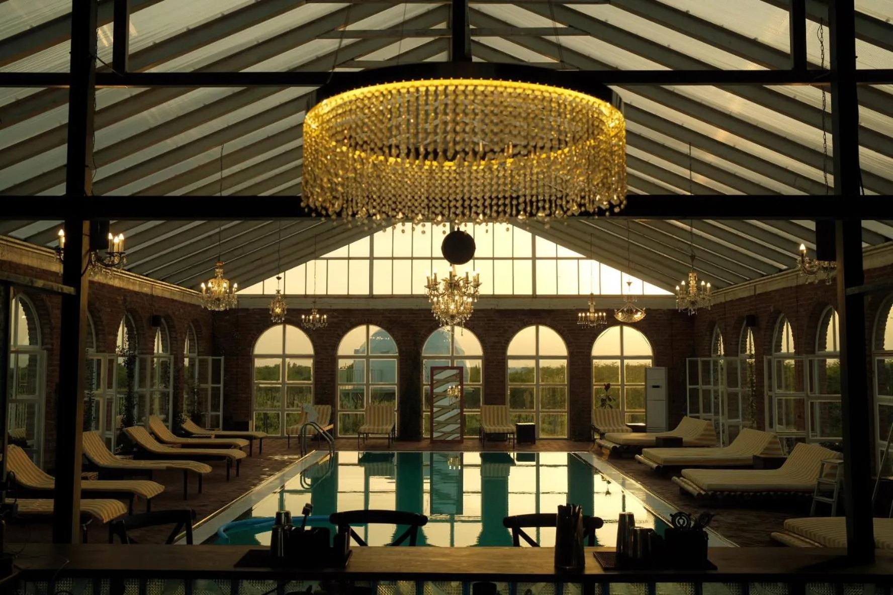 Pool view in Chateau Vartsikhe