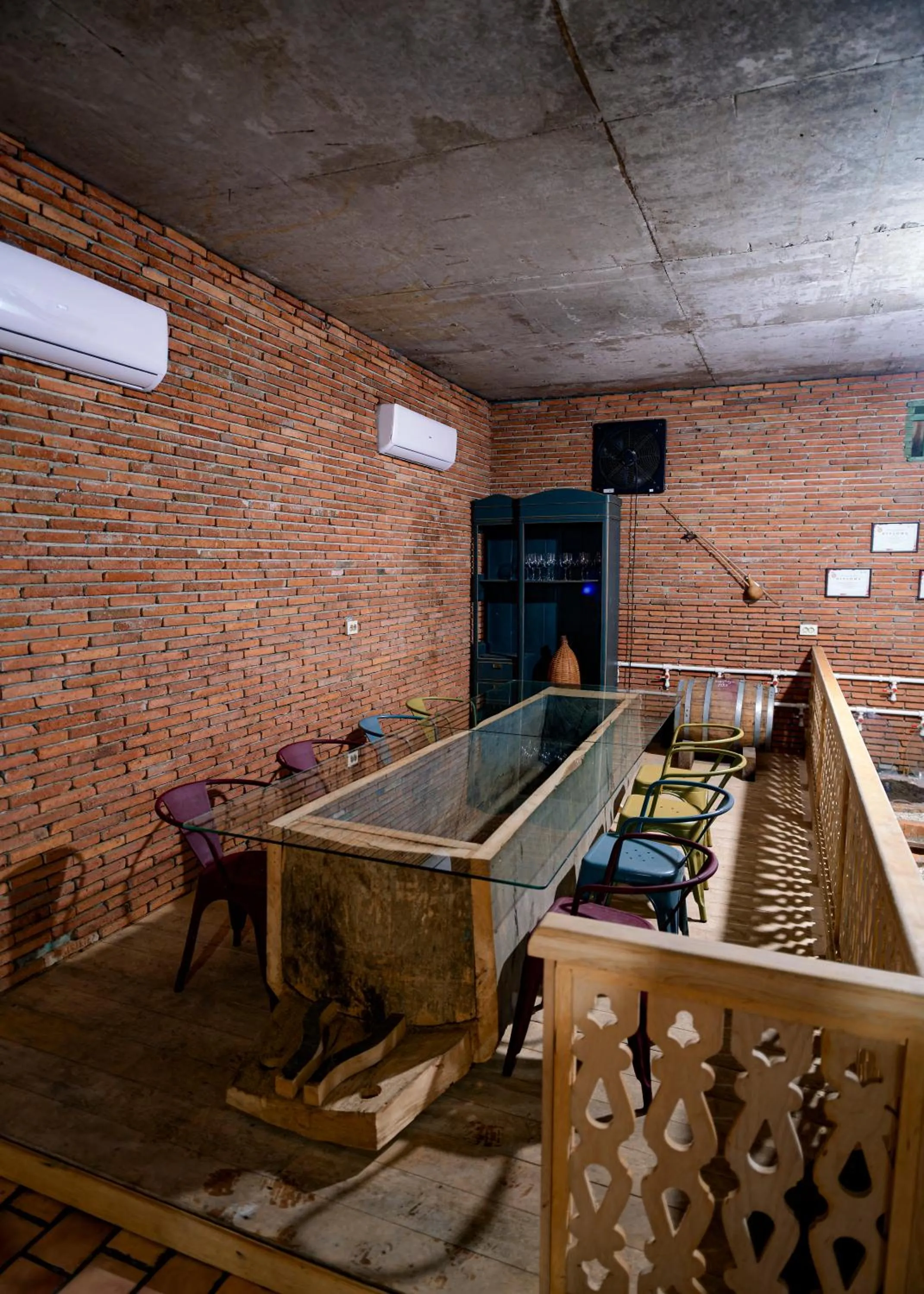 Alcoholic drinks in Chateau Vartsikhe