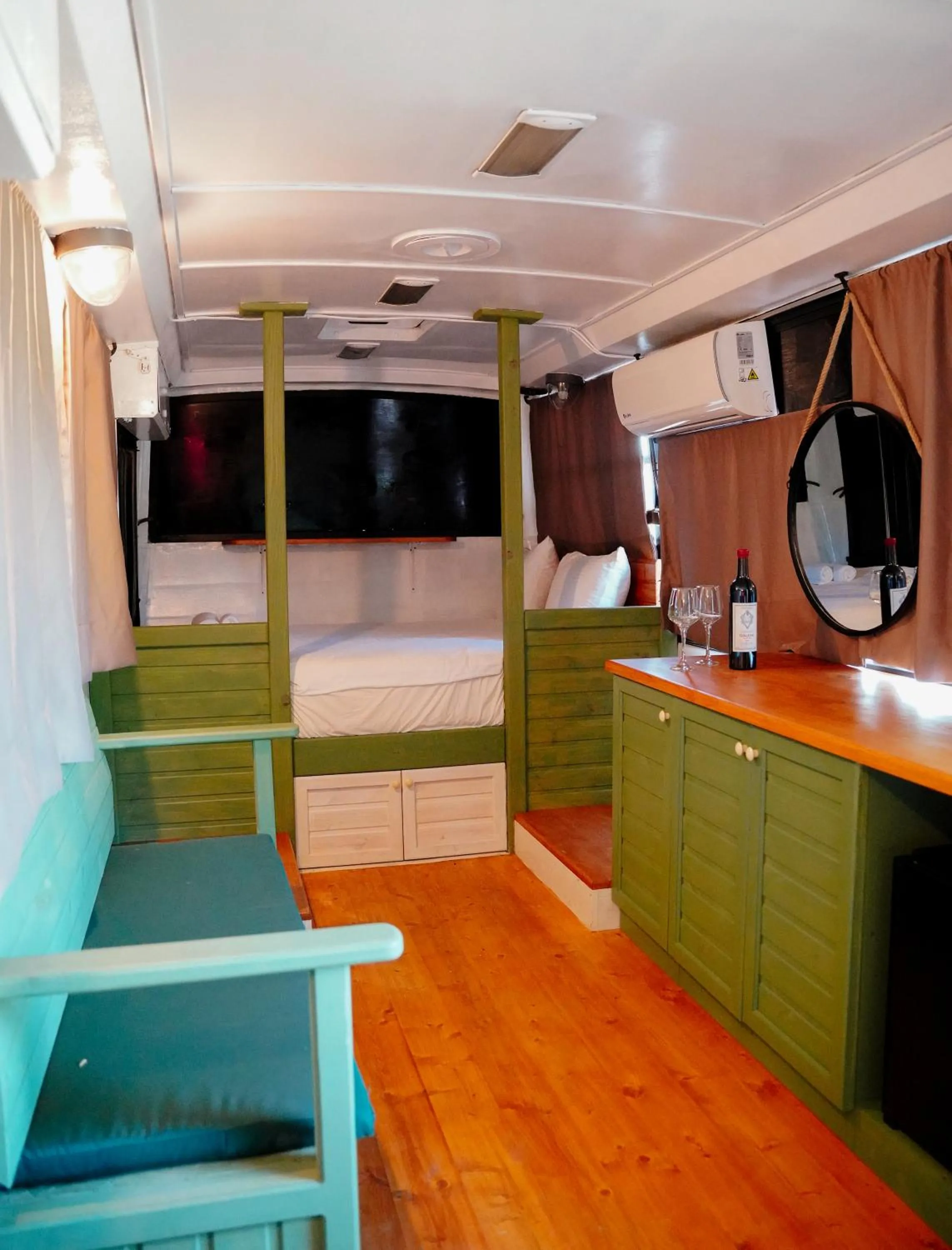 Caravan in Chateau Vartsikhe