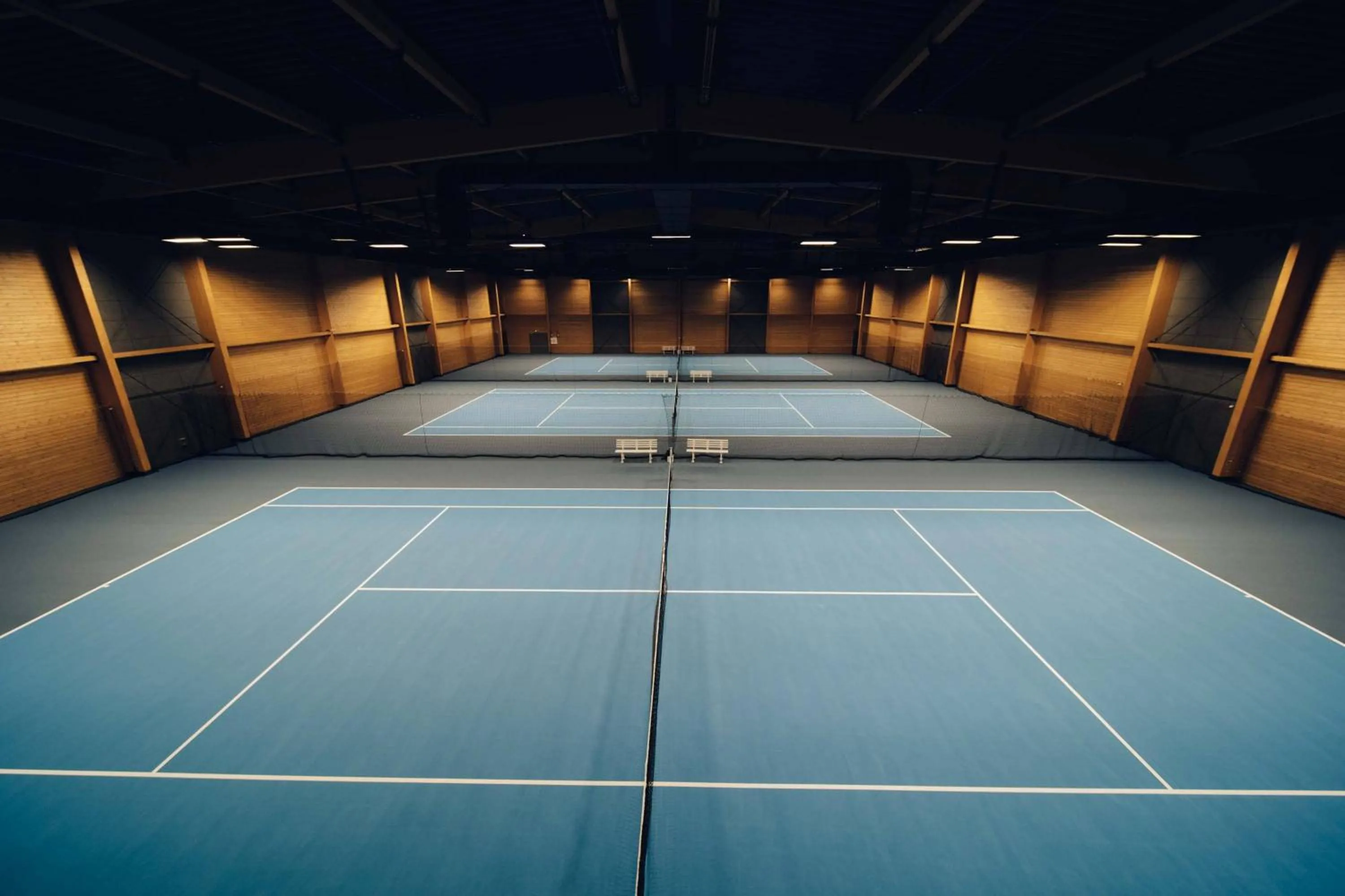 Tennis court in Vista Resort Prague