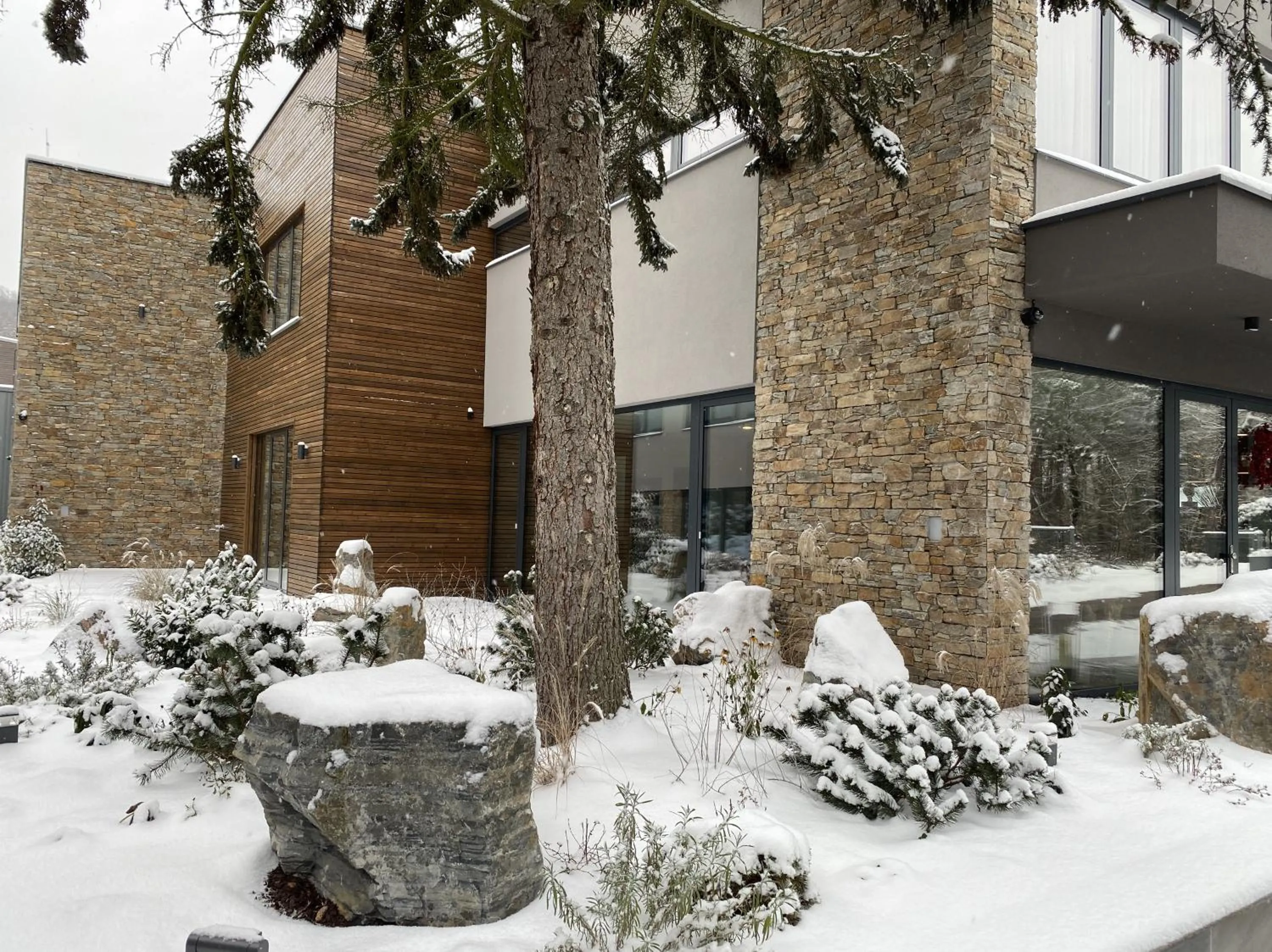 Facade/entrance in Vista Resort Prague