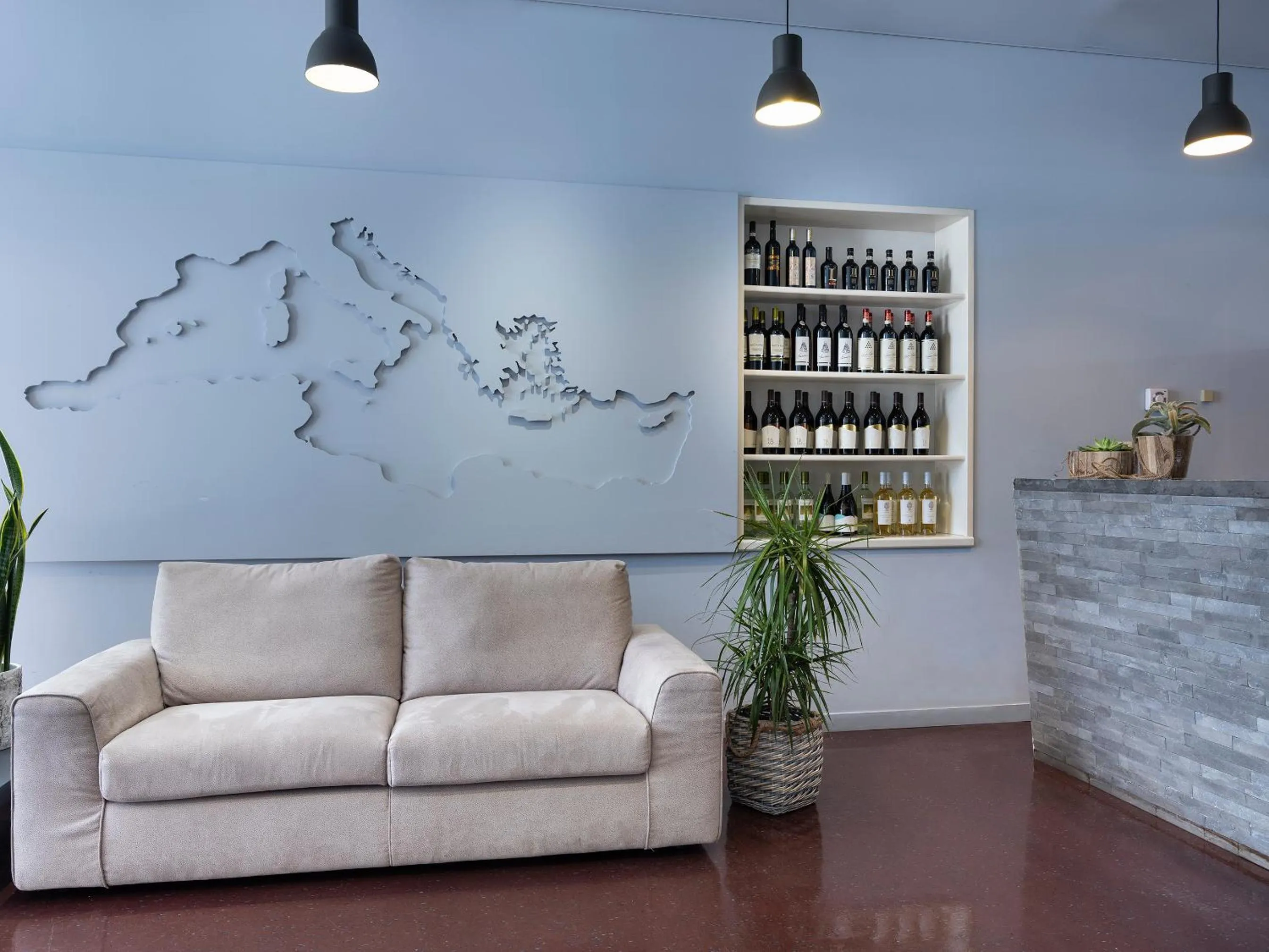 Communal lounge/ TV room in Hotel Colle Del Sole