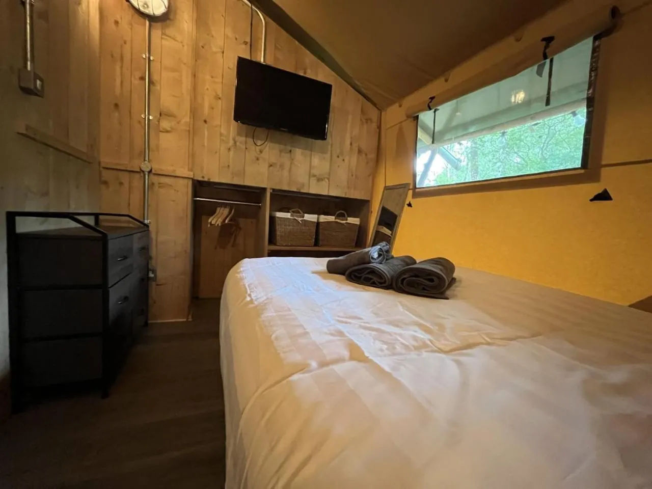 Bedroom, Bed in Robin Hood Safari Tent