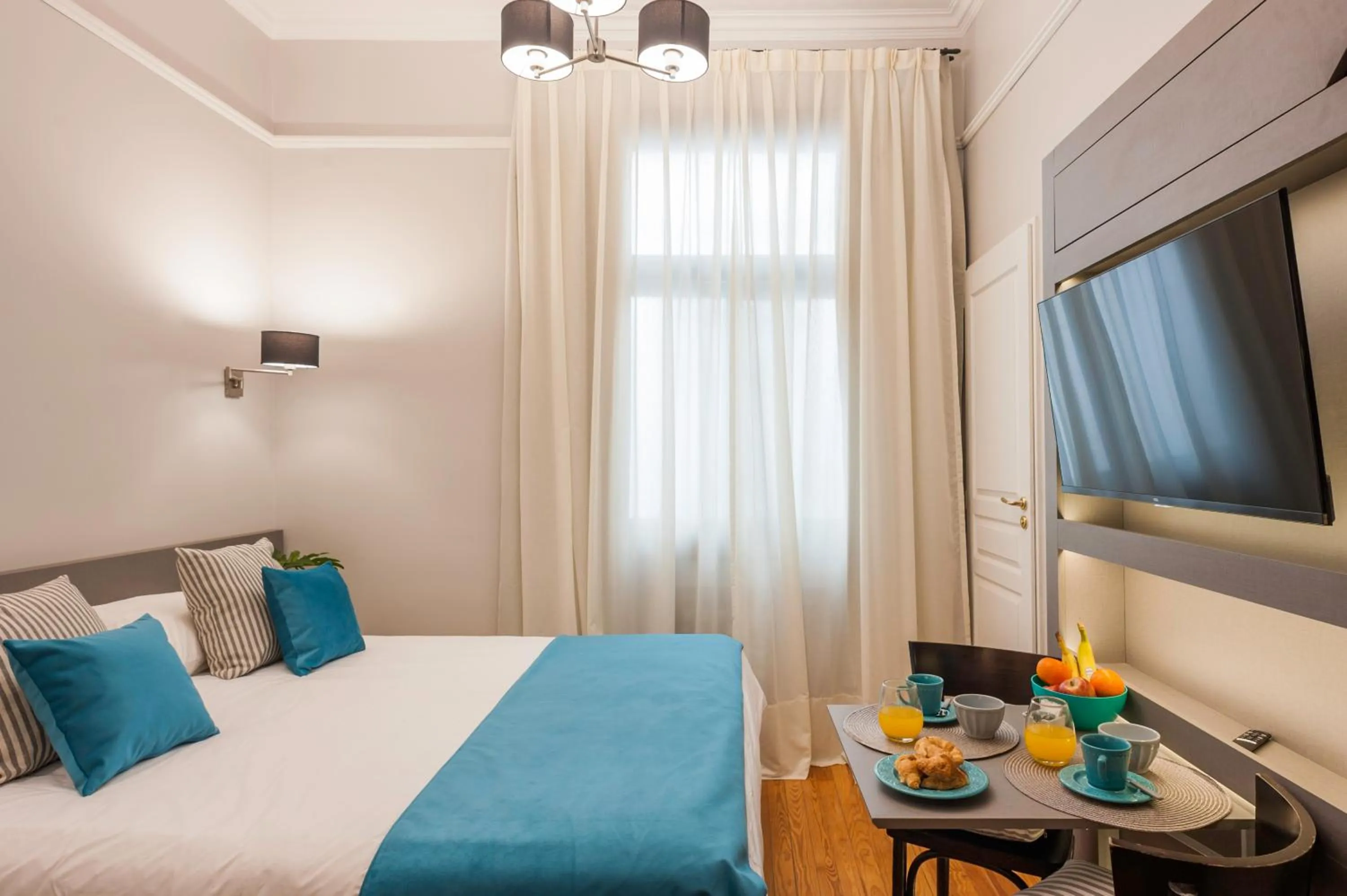 Photo of the whole room, Bed in Sarmiento Flats