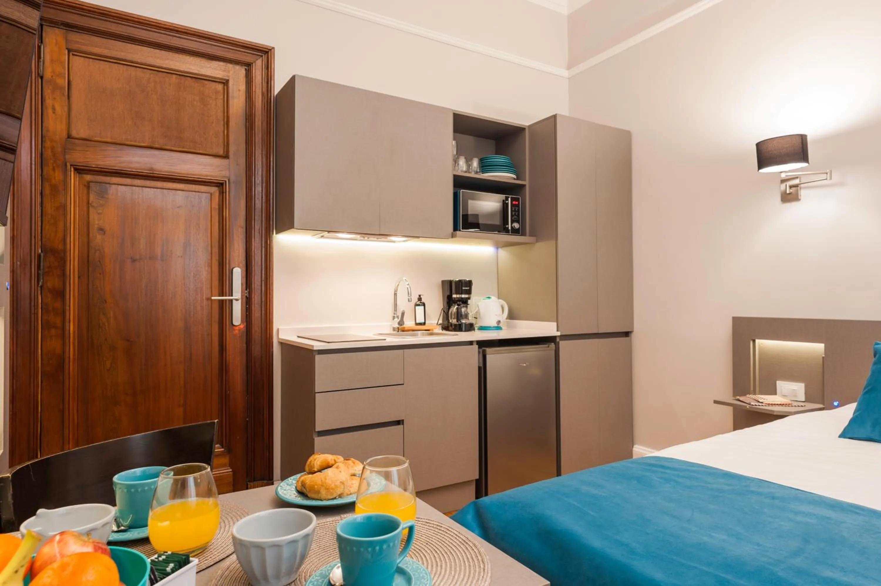 Dining area, Bed in Sarmiento Flats