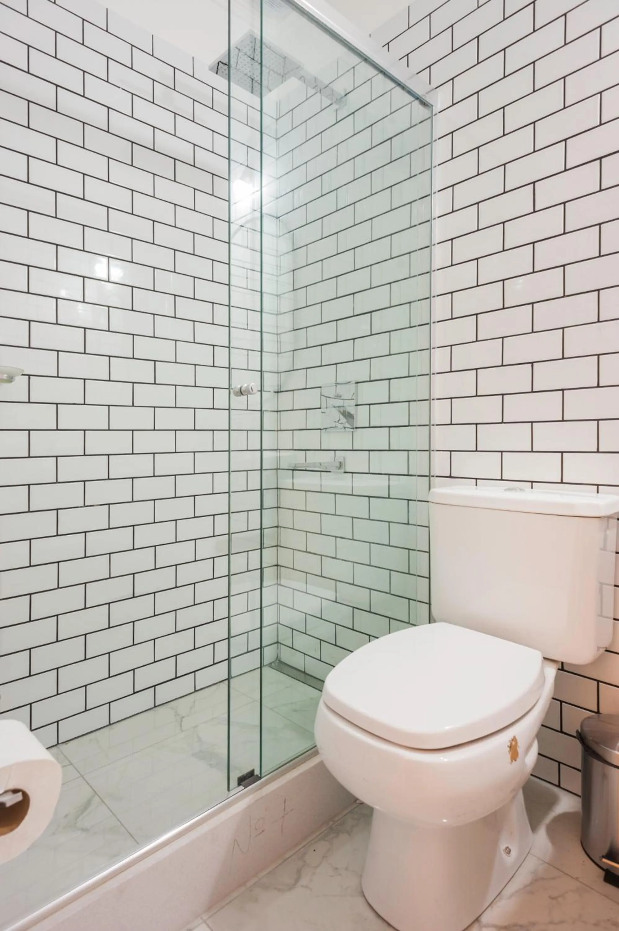 Bathroom in Sarmiento Flats