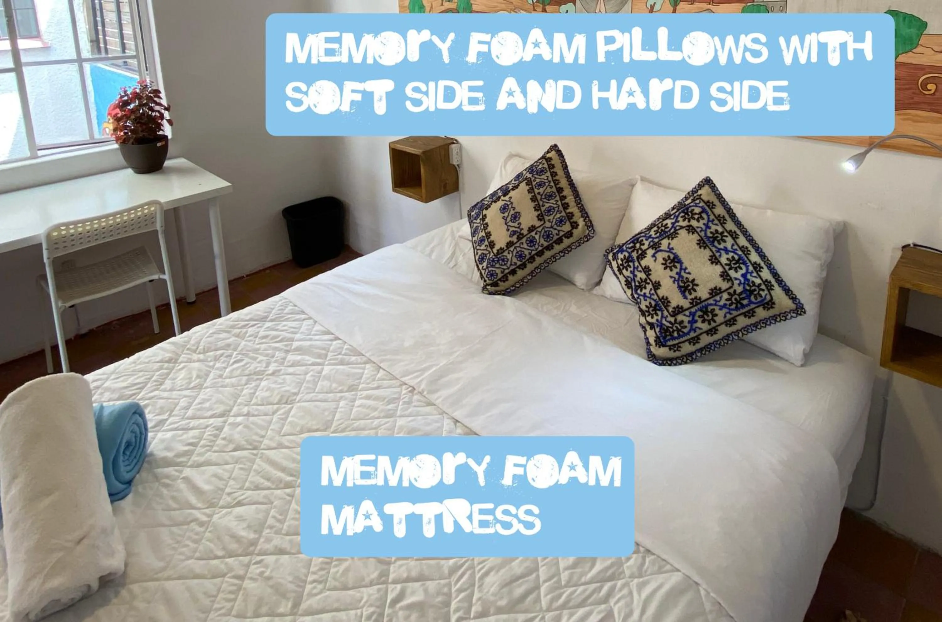 Decorative detail, Bed in Hostal Fungi Casa Rosa