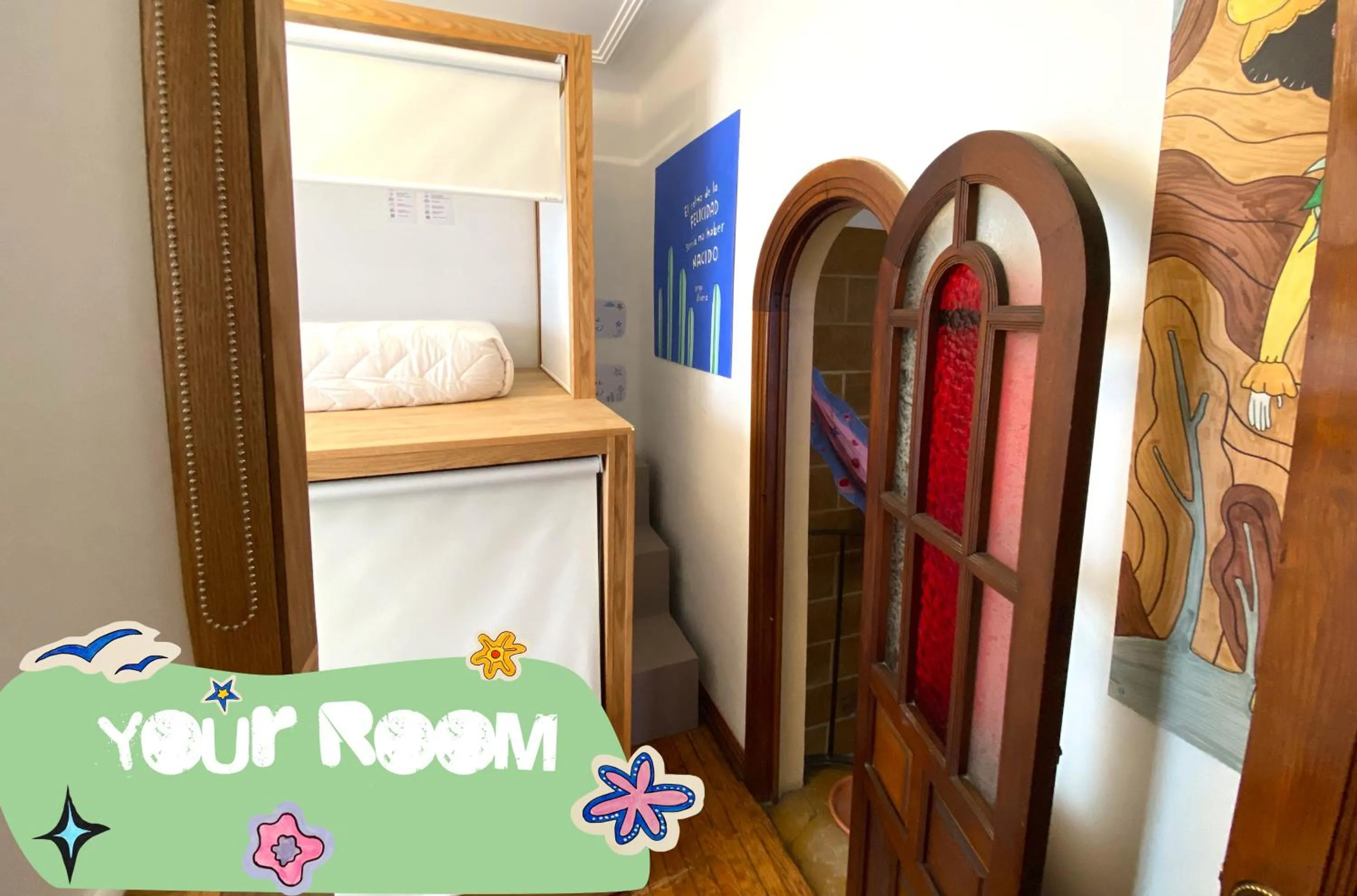 Photo of the whole room, Bed in Hostal Fungi Casa Rosa