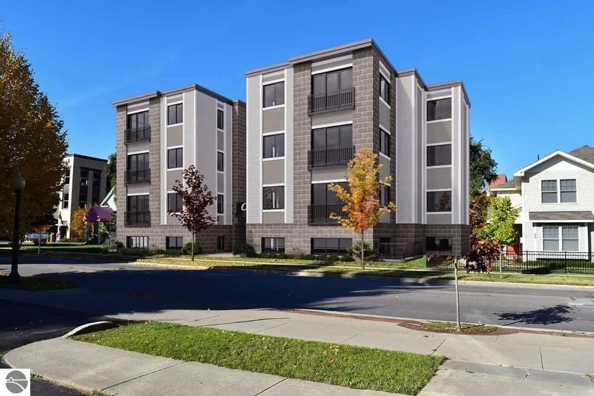 Downtown Traverse City Capri Condo 316