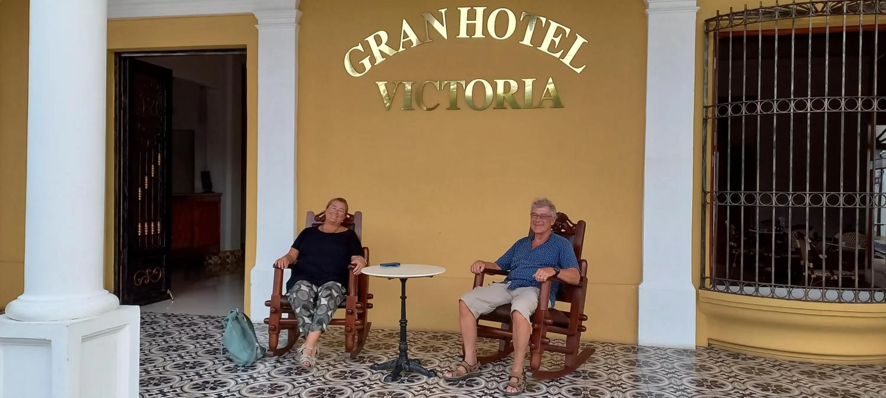 Guests in GRAN HOTEL VICTORIA