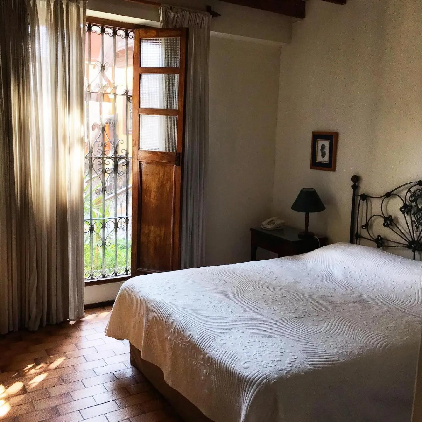 Bedroom, Bed in Hotel & Hacienda El Carmelo