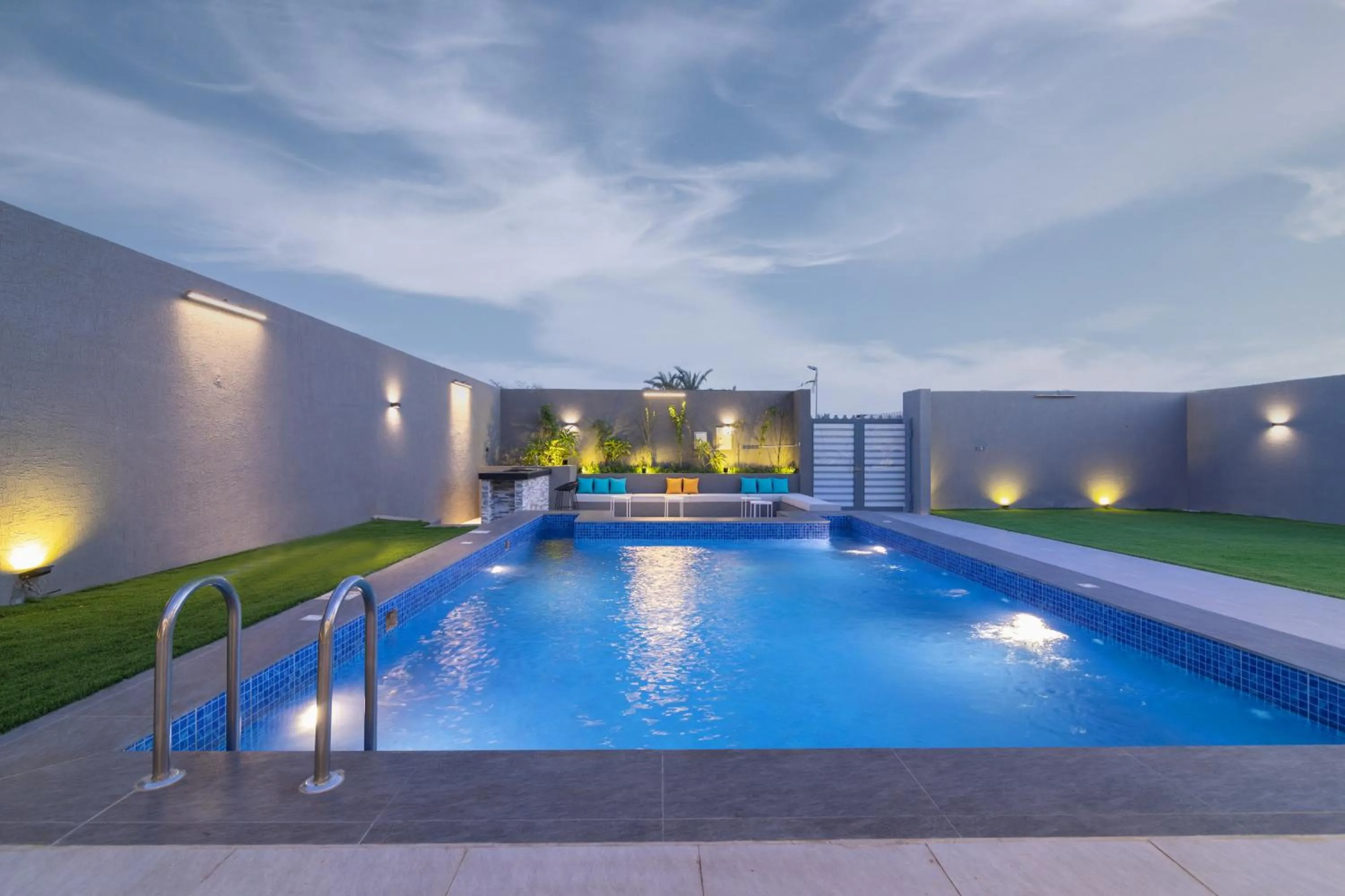 Swimming pool in Riyadh View Resort منتجع و شاليهات الرياض فيو