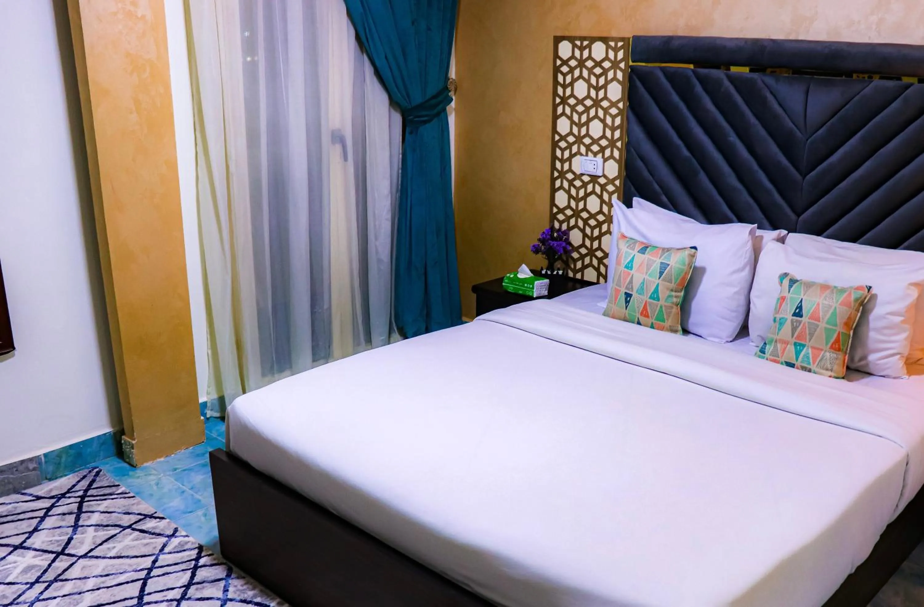 Bed in Golden Pyramids Inn