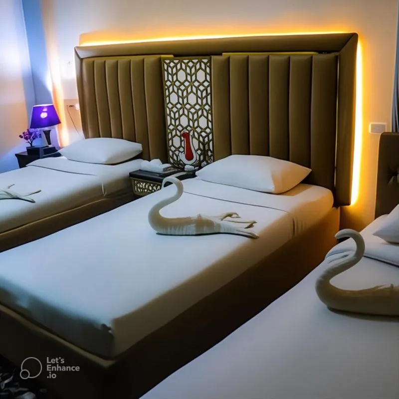 Bed in Golden Pyramids Inn