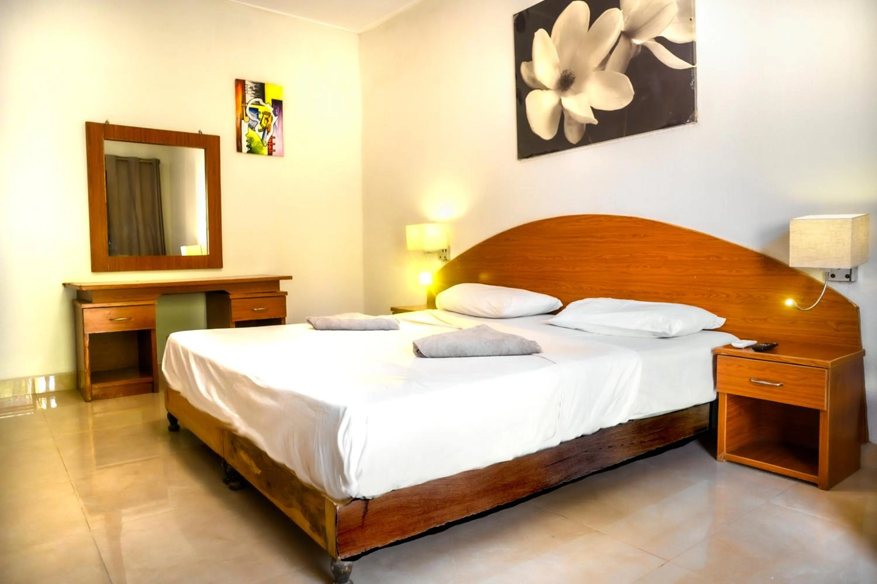 Bedroom in Palm Beach Hotel