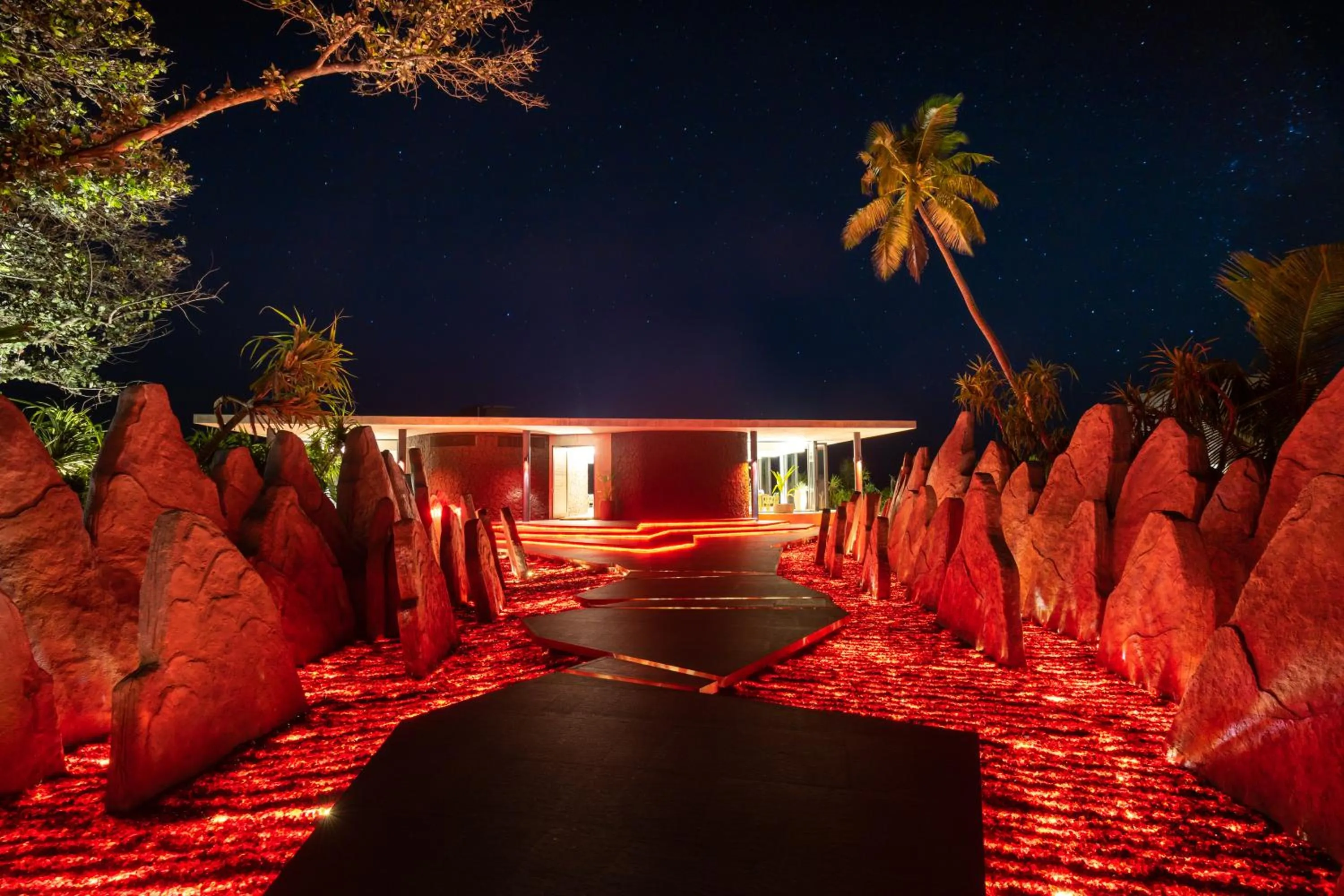 Restaurant/places to eat in Madifushi Private Island- Free return seaplane transfr for min 5 nights