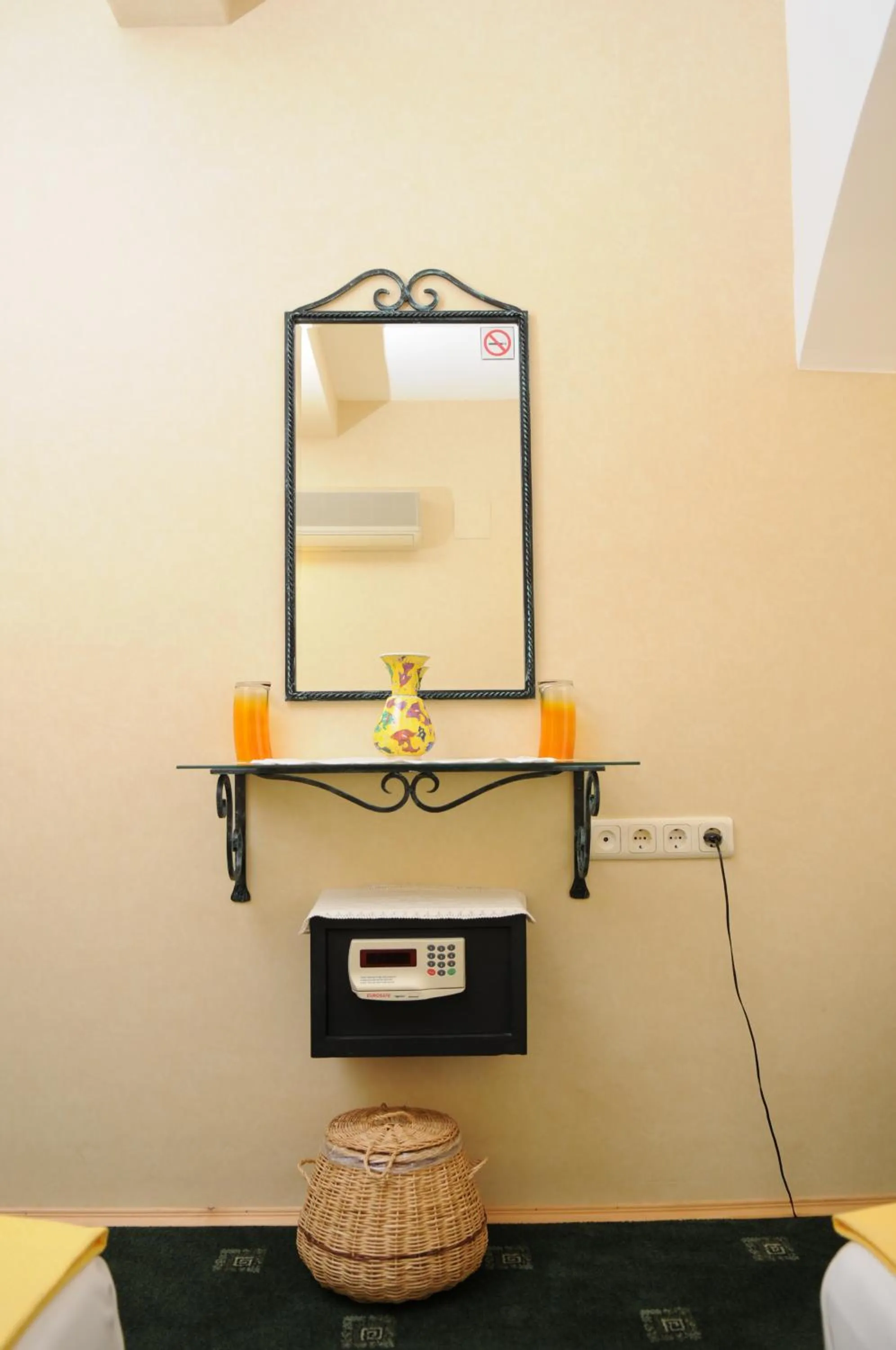 Decorative detail in A&B Home Hotel