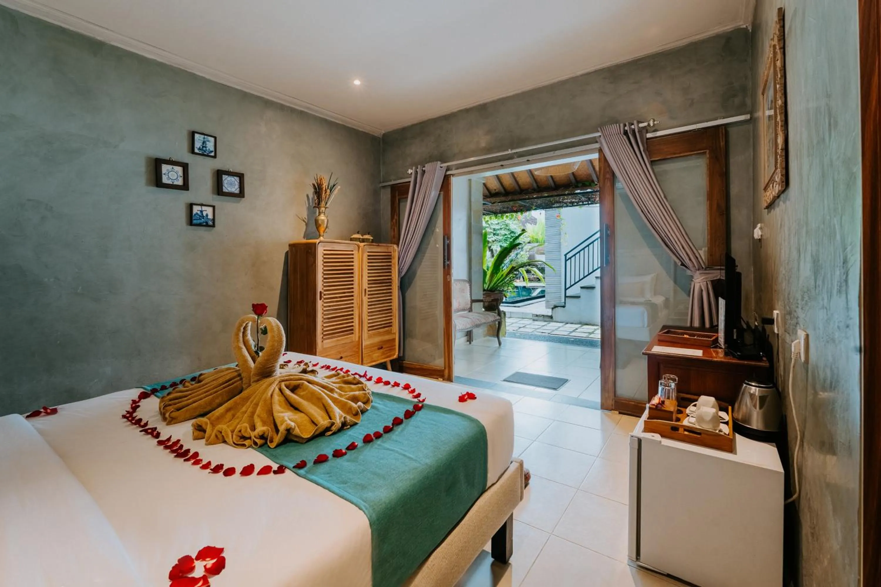 Bedroom, Bed in Lokasari Retreat