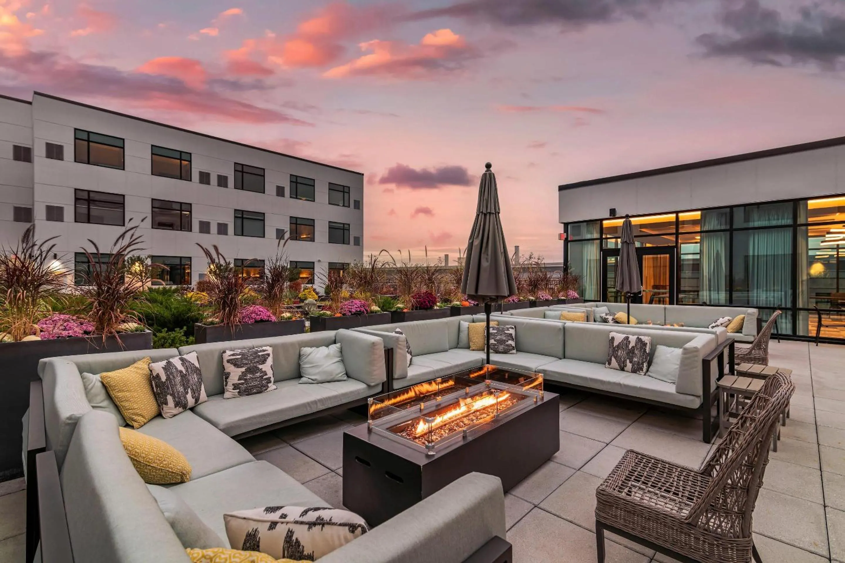 Property building in Cambria Hotel Portland Downtown Old Port