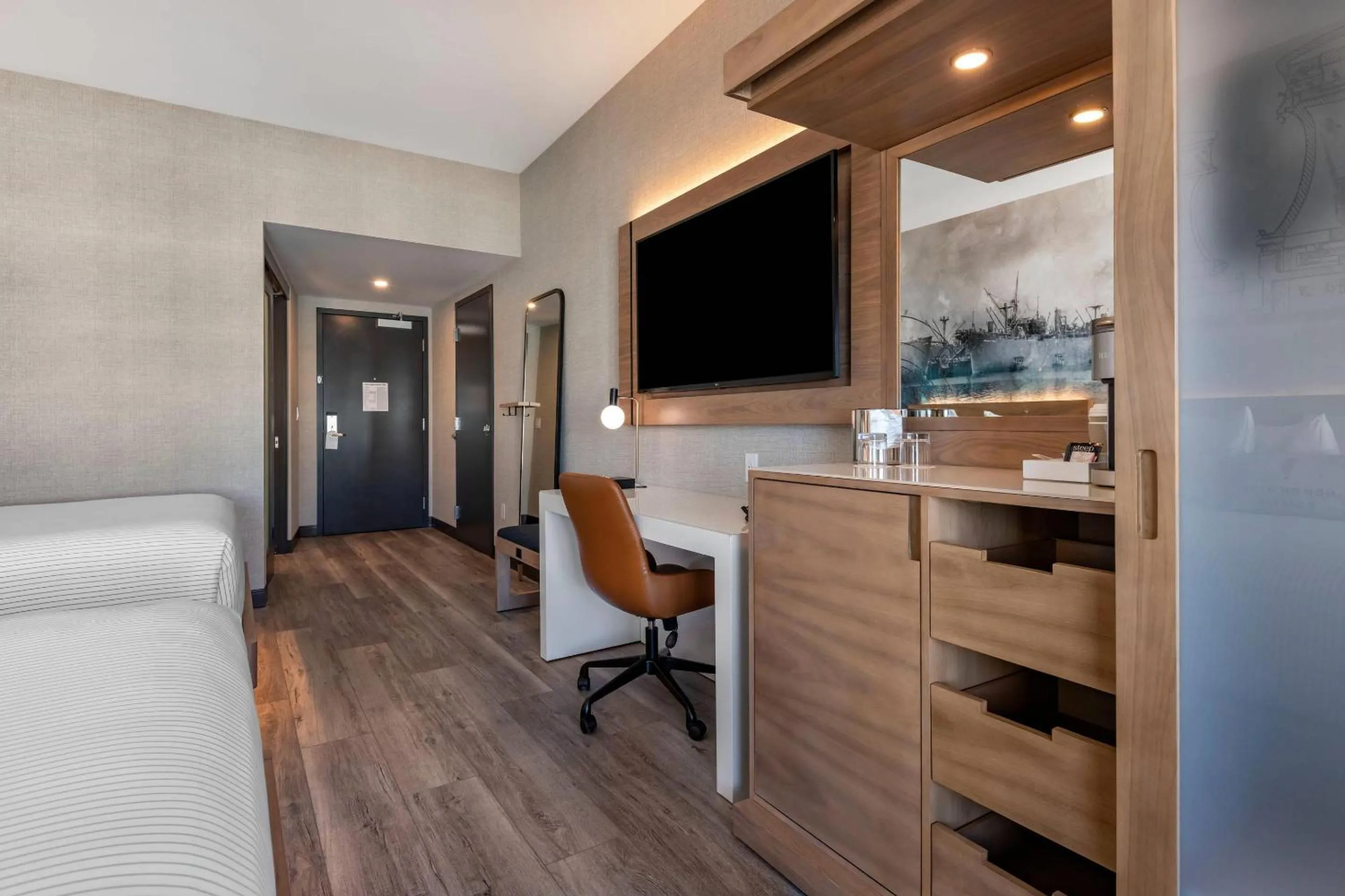 Bedroom in Cambria Hotel Portland Downtown Old Port