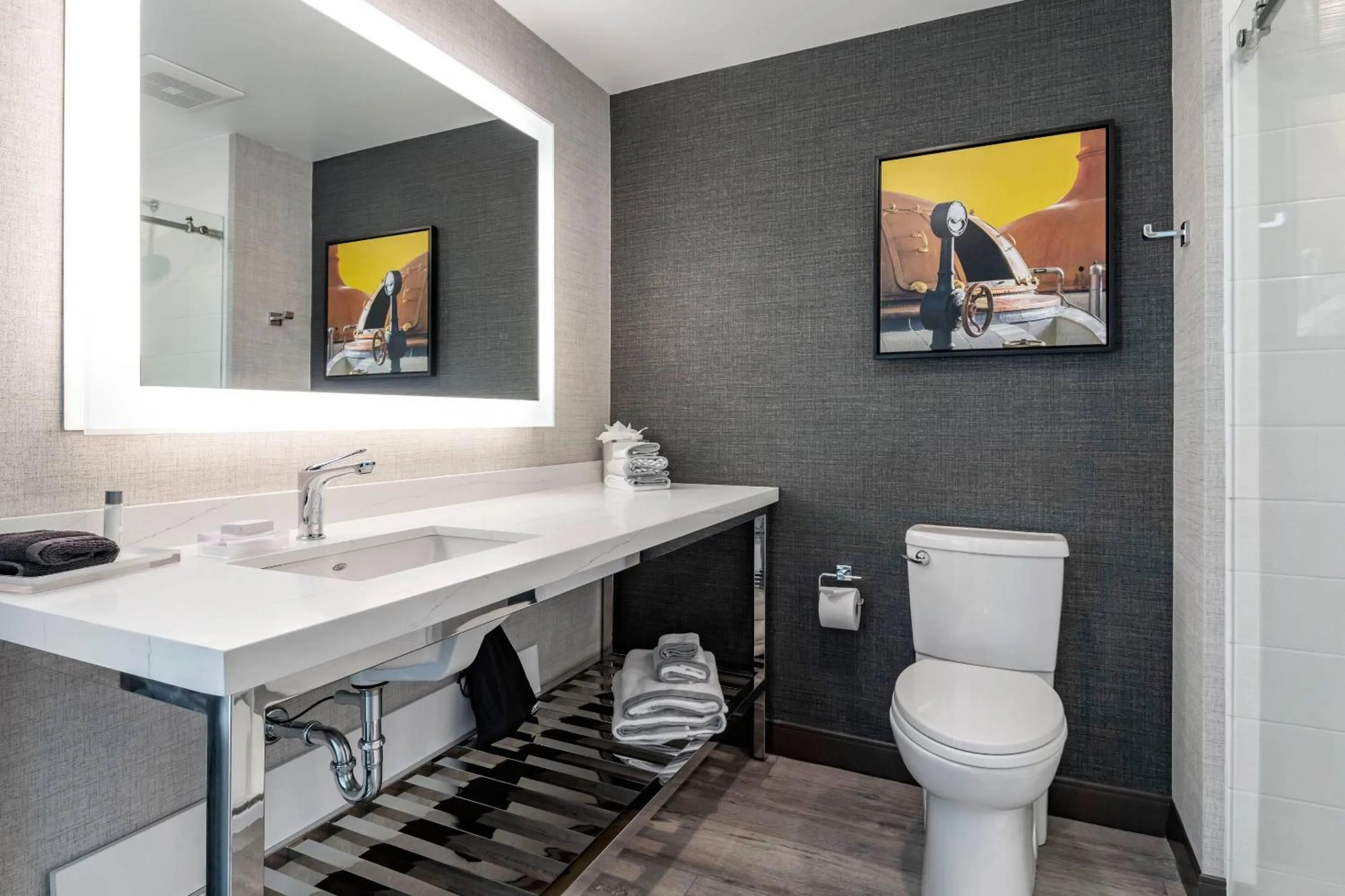 Bedroom in Cambria Hotel Portland Downtown Old Port