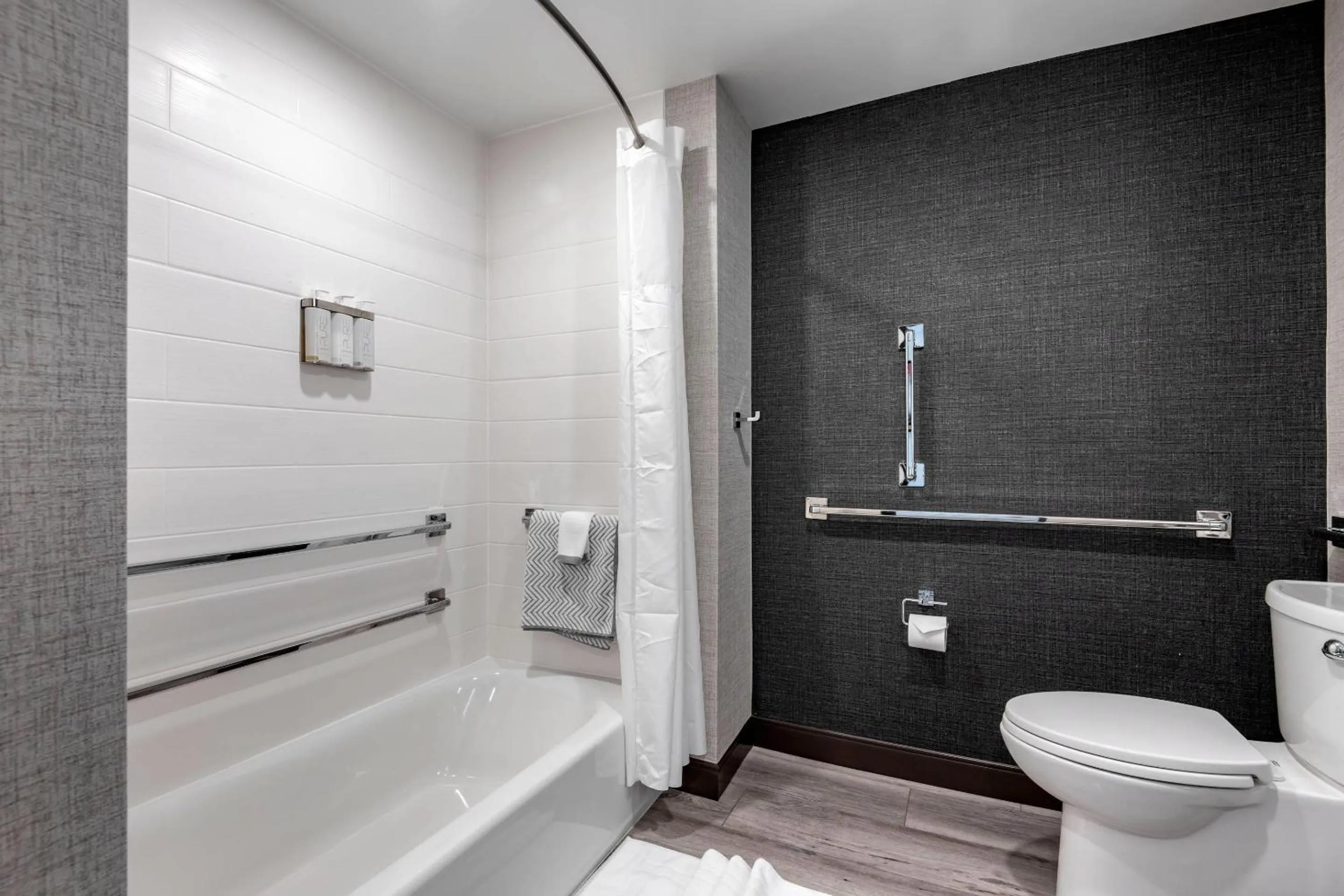 Bedroom in Cambria Hotel Portland Downtown Old Port